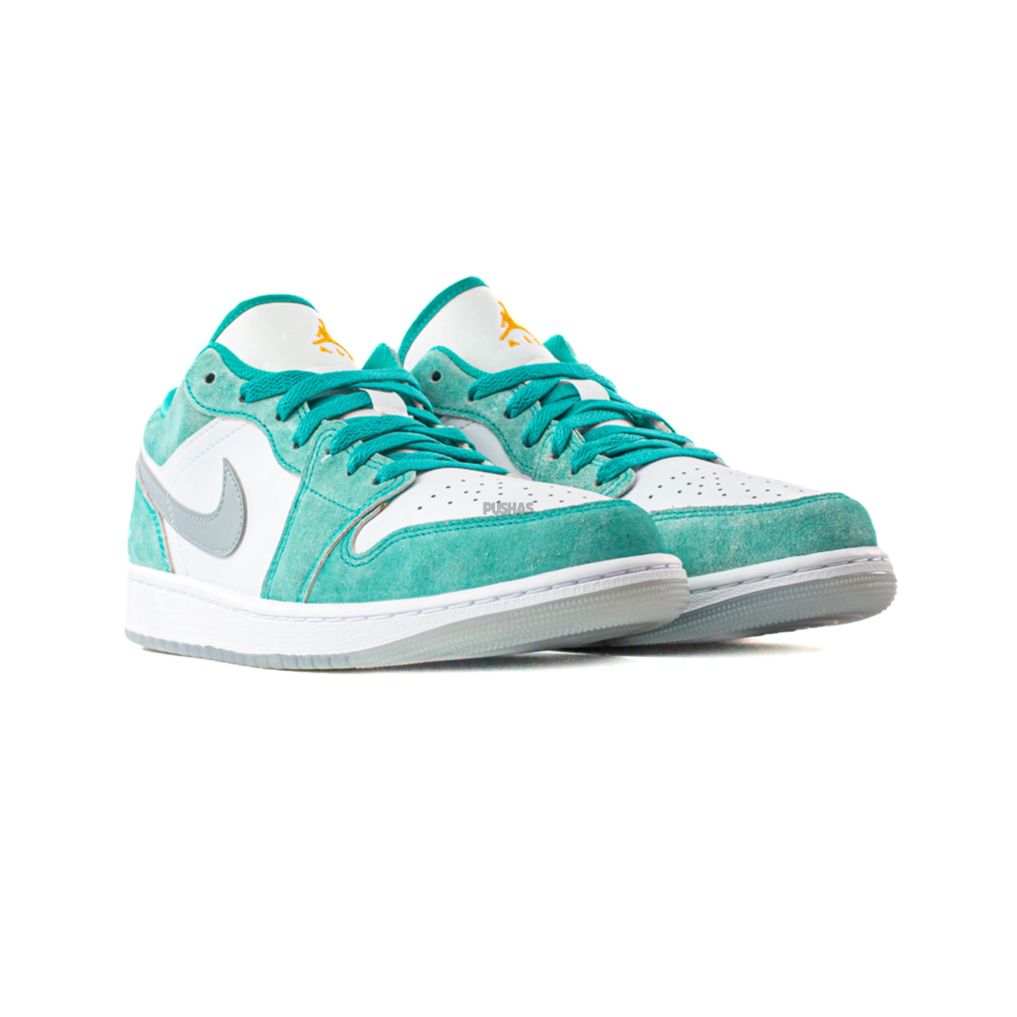 Air Jordan 1 Low SE 'New Emerald' Sneakers (2022) - Men's Basketball Shoes for Casual Wear & Street Style Fashion