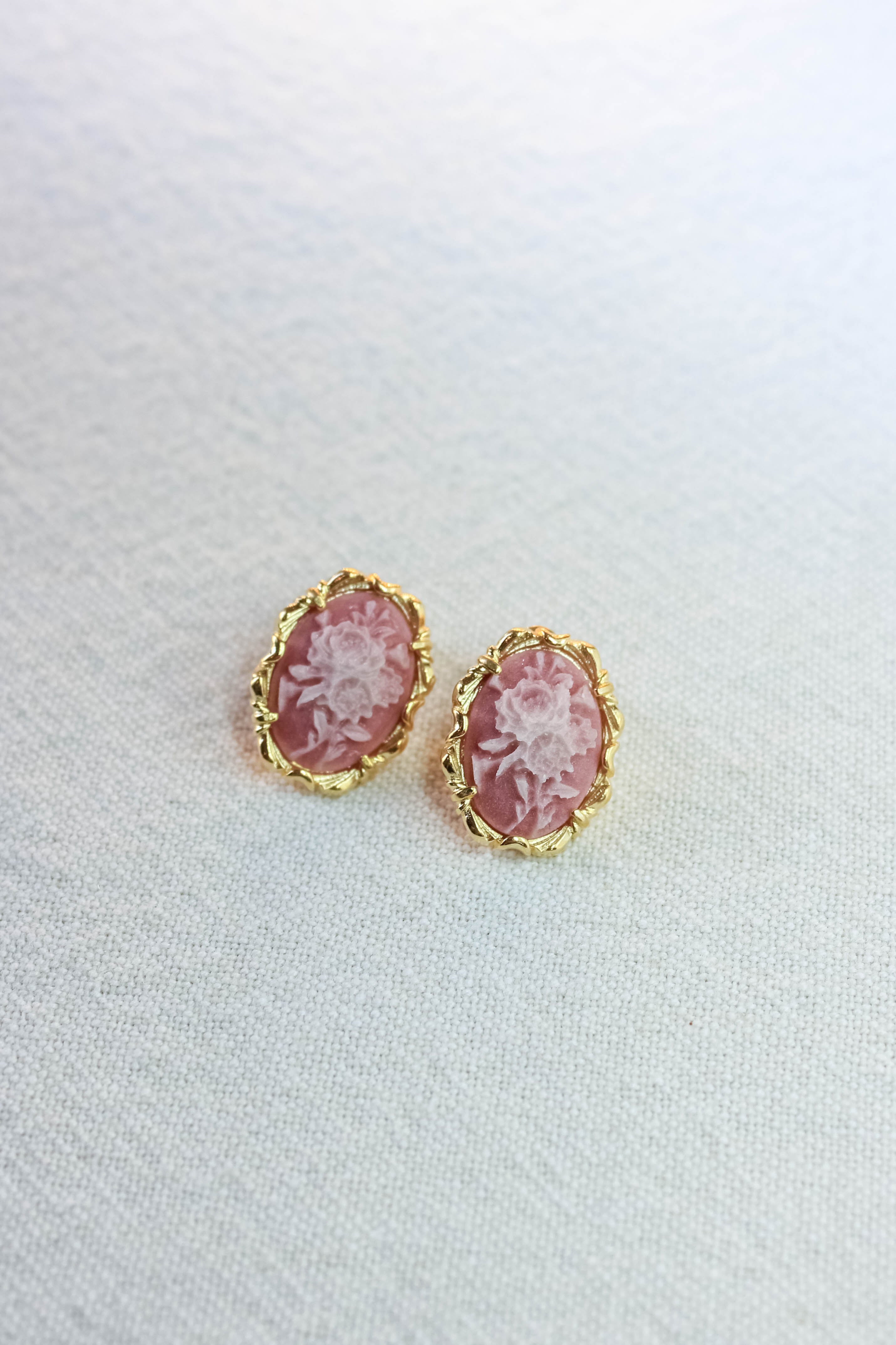 Victoria Cameo Earring Posts - Vintage Style Cameo Stud Earrings for Women | Perfect for Weddings, Parties & Special Occasions