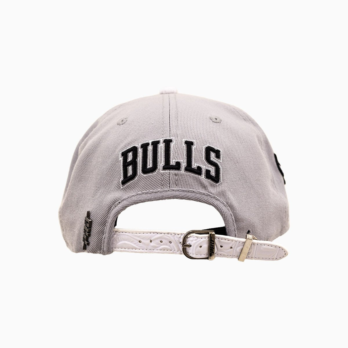 Chicago Bulls NBA Official Leather Visor Wool Snapback Hat - Stylish Basketball Cap for Men & Women, Perfect for Games, Streetwear, and Sports Fans