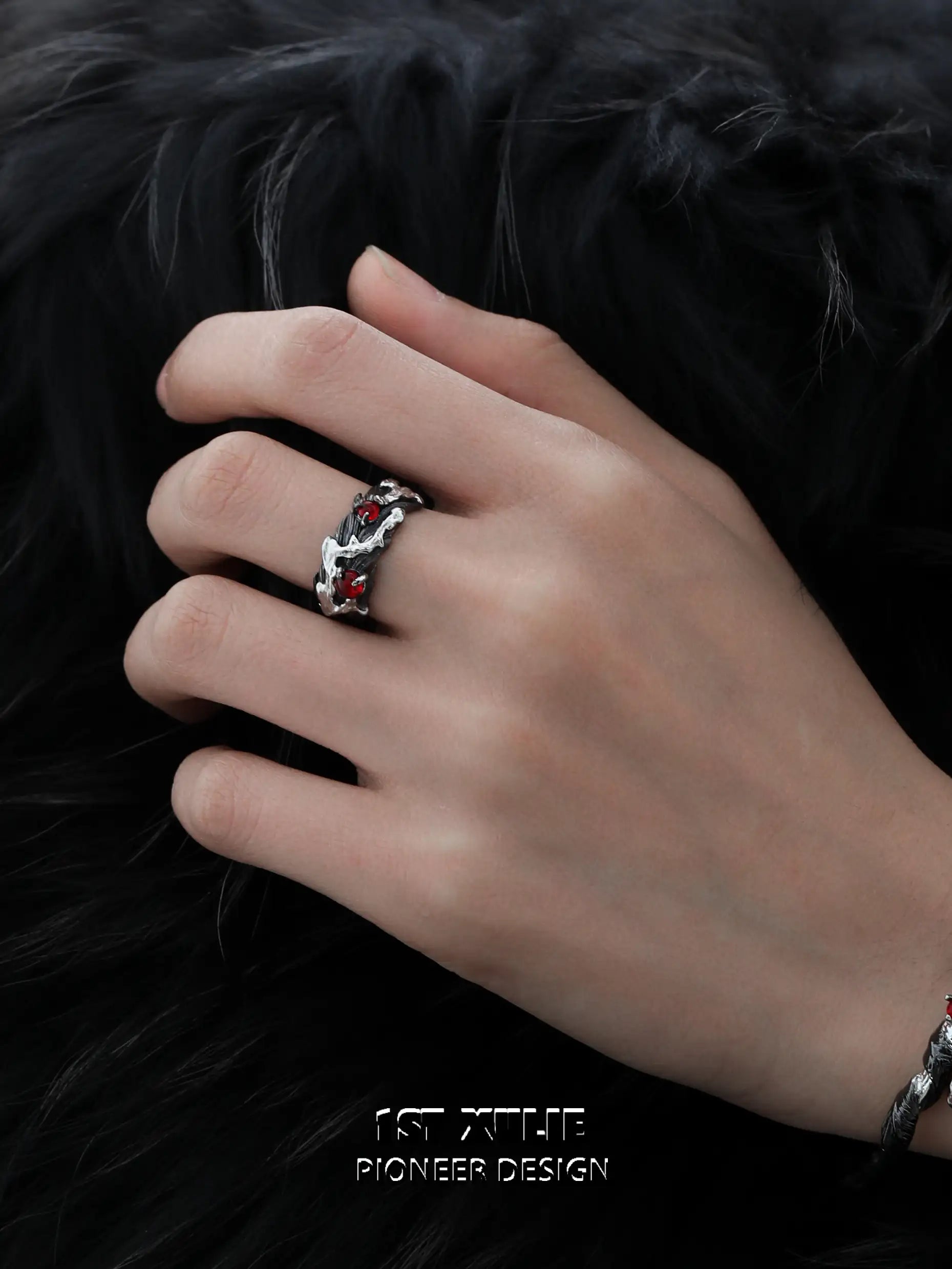 Lucifer Red Crystal 925 Sterling Silver 18K Black Gold Feather Ring™ for Women - Elegant Gothic Jewelry for Parties, Weddings & Special Occasions