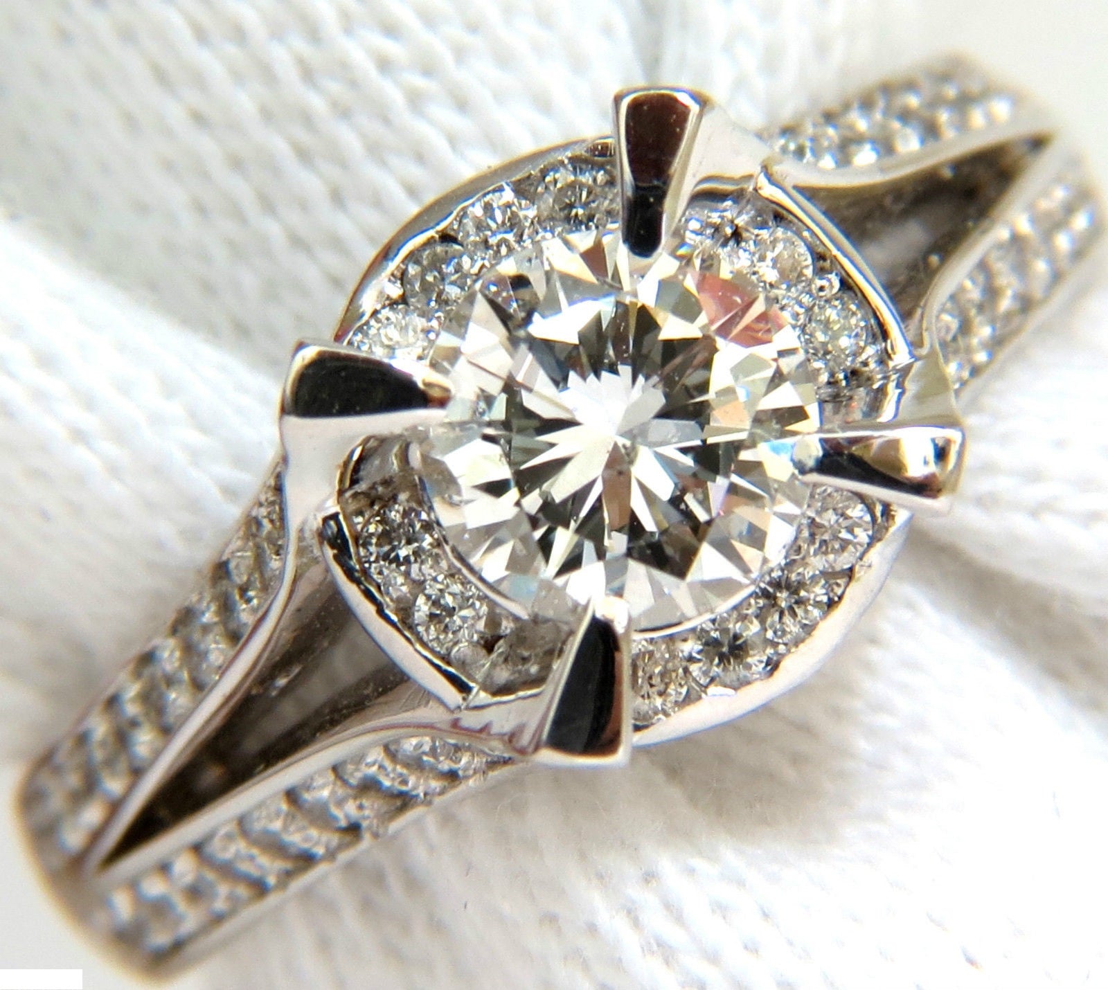 1.61CT Round Brilliant Diamond Engagement Ring - 14K White Gold Raised Crown Setting for Women | Perfect for Proposals, Weddings & Anniversaries