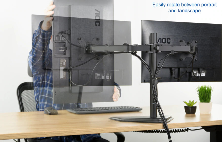 Dell P2213 22-inch LED LCD Monitor - Dual Monitor Setup Bundle (2 x 22