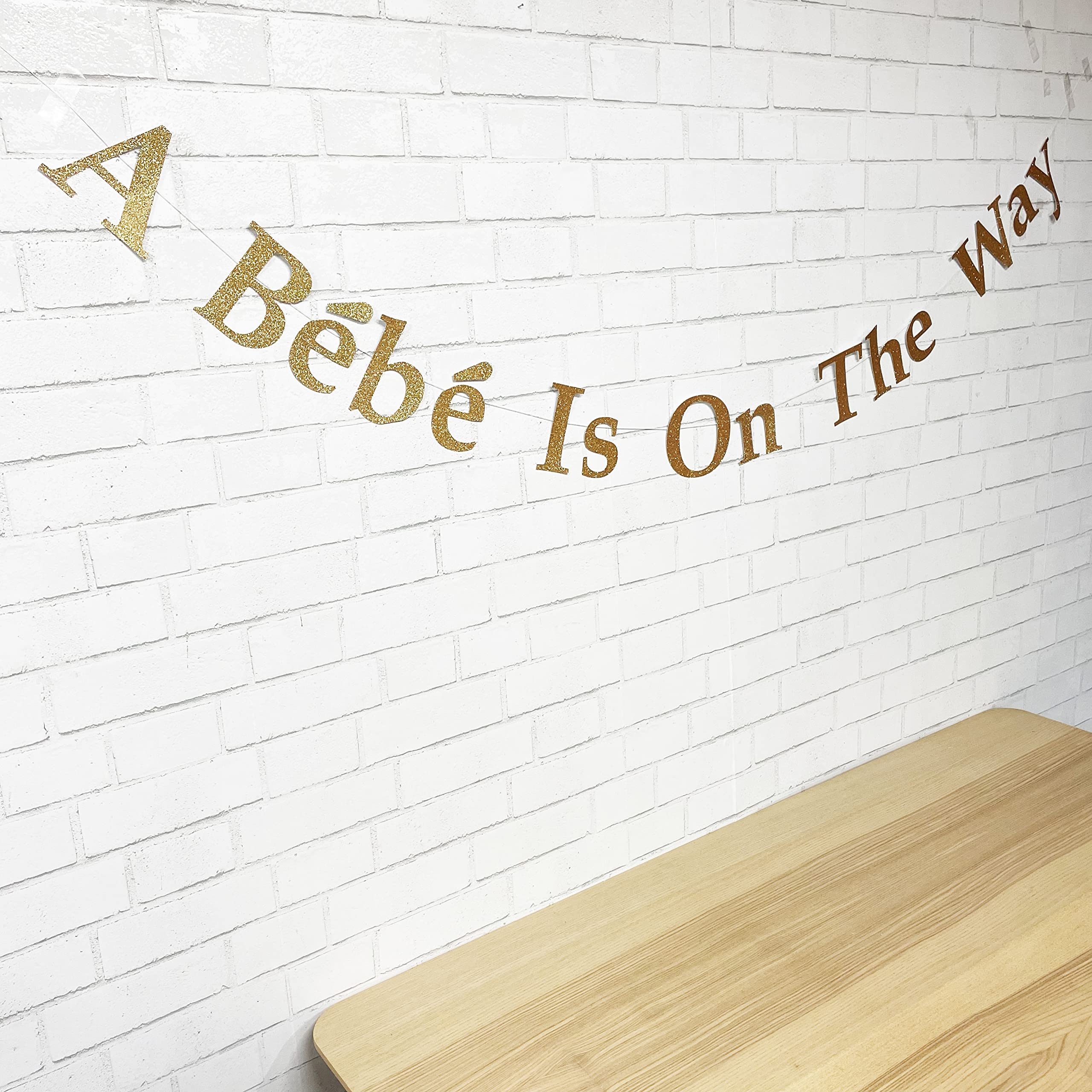 Personalized 'A Bebe Is On The Way' Baby Shower Banner - Custom Gender Reveal & Nursery Decor for Newborn Celebrations