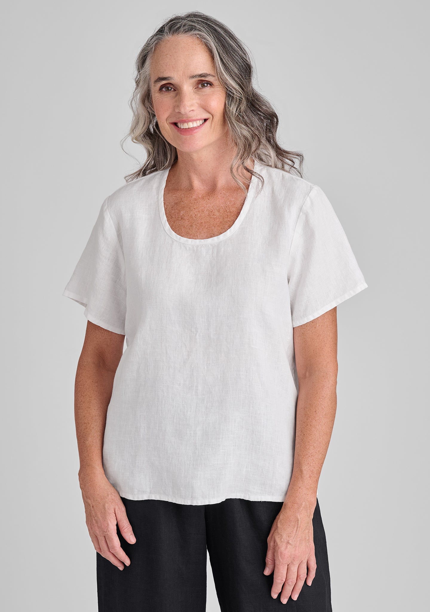 Premium Linen T-Shirt for Men & Women - Soft, Breathable & Comfortable Essential Tee - Perfect for Casual Wear, Summer Outfits & Layering