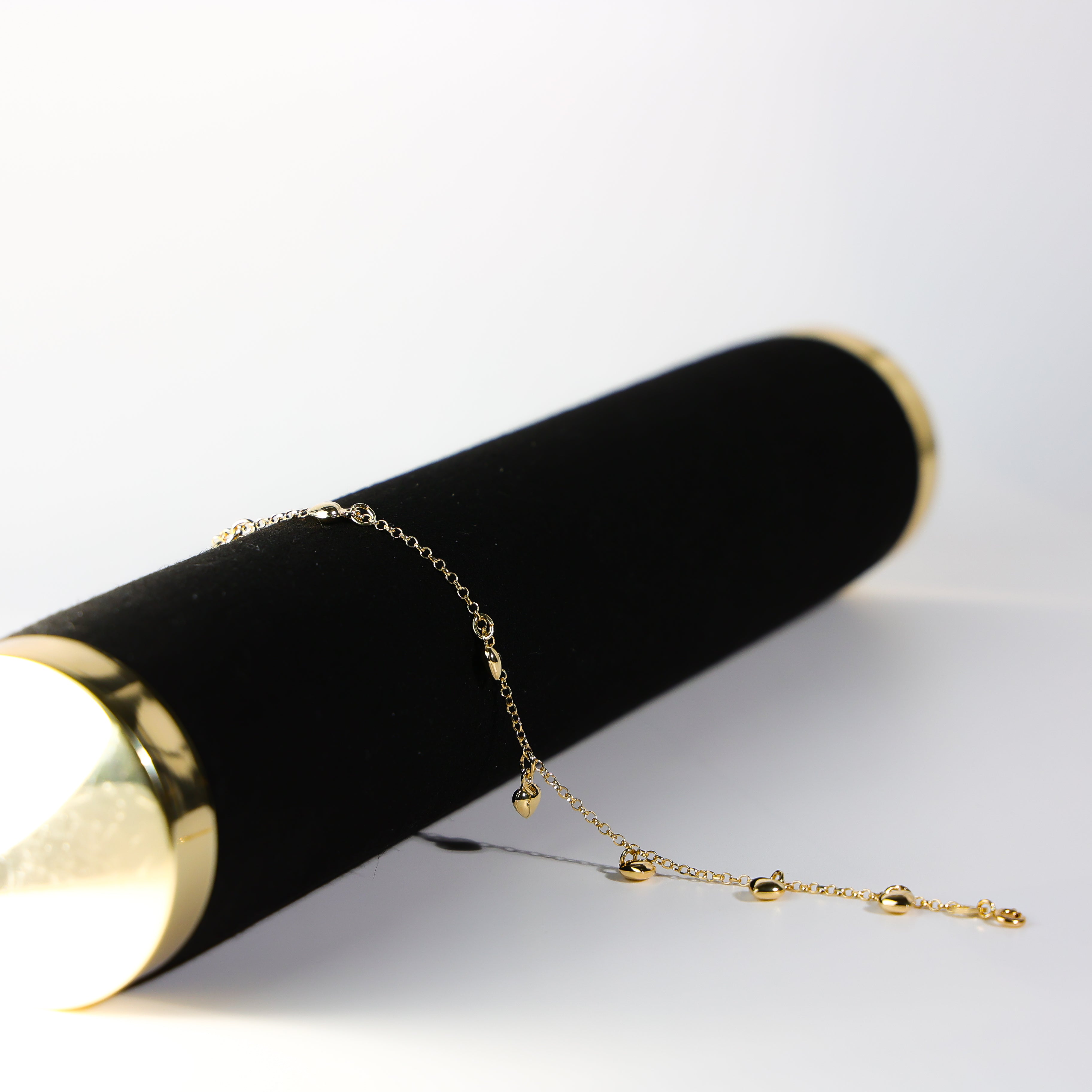 Gold Hanging Hearts Bracelet AB0276 - Elegant Dainty Jewelry for Women, Perfect for Valentine's Day Gifts, Anniversary & Romantic Occasions
