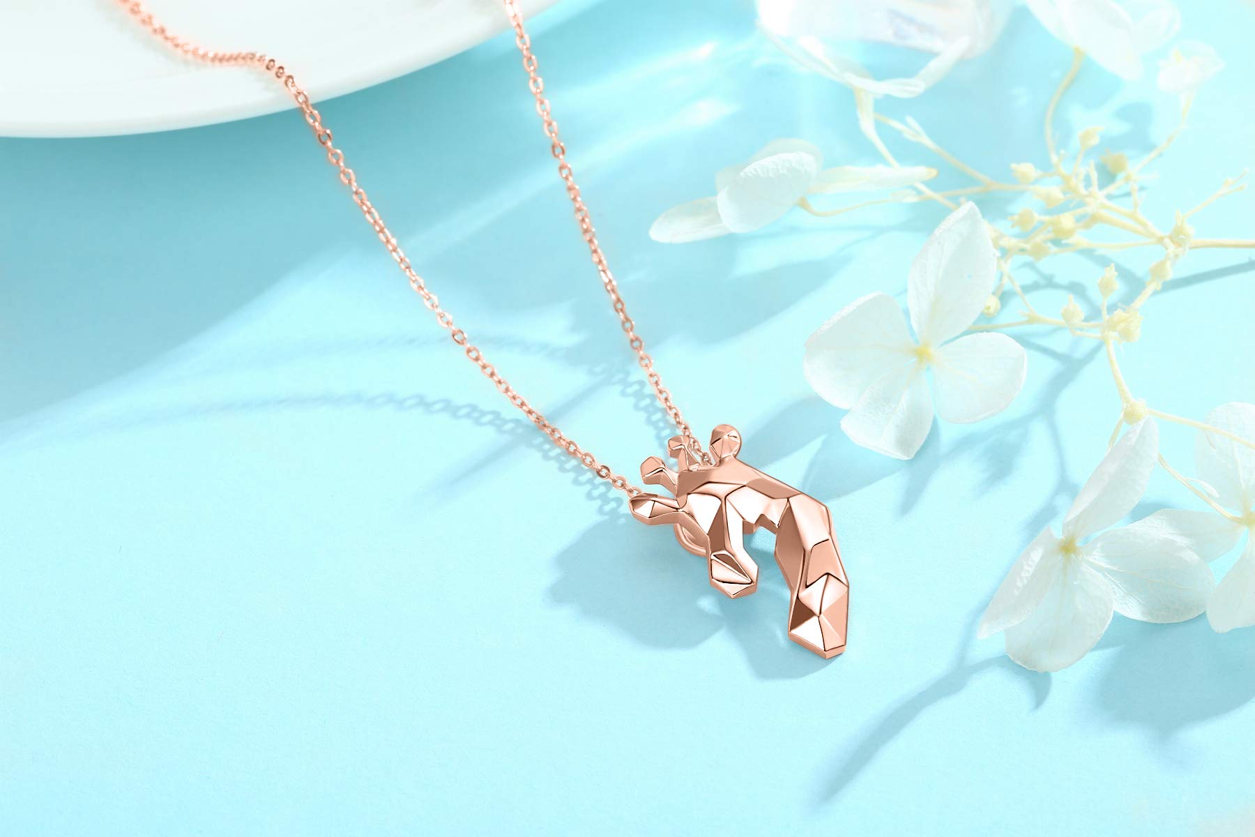925 Sterling Silver Origami Giraffe Pendant Necklace - Unique Mother's Day Gift for Women, Girlfriend Birthday Present - Perfect for Casual Wear, Date Nights & Special Occasions