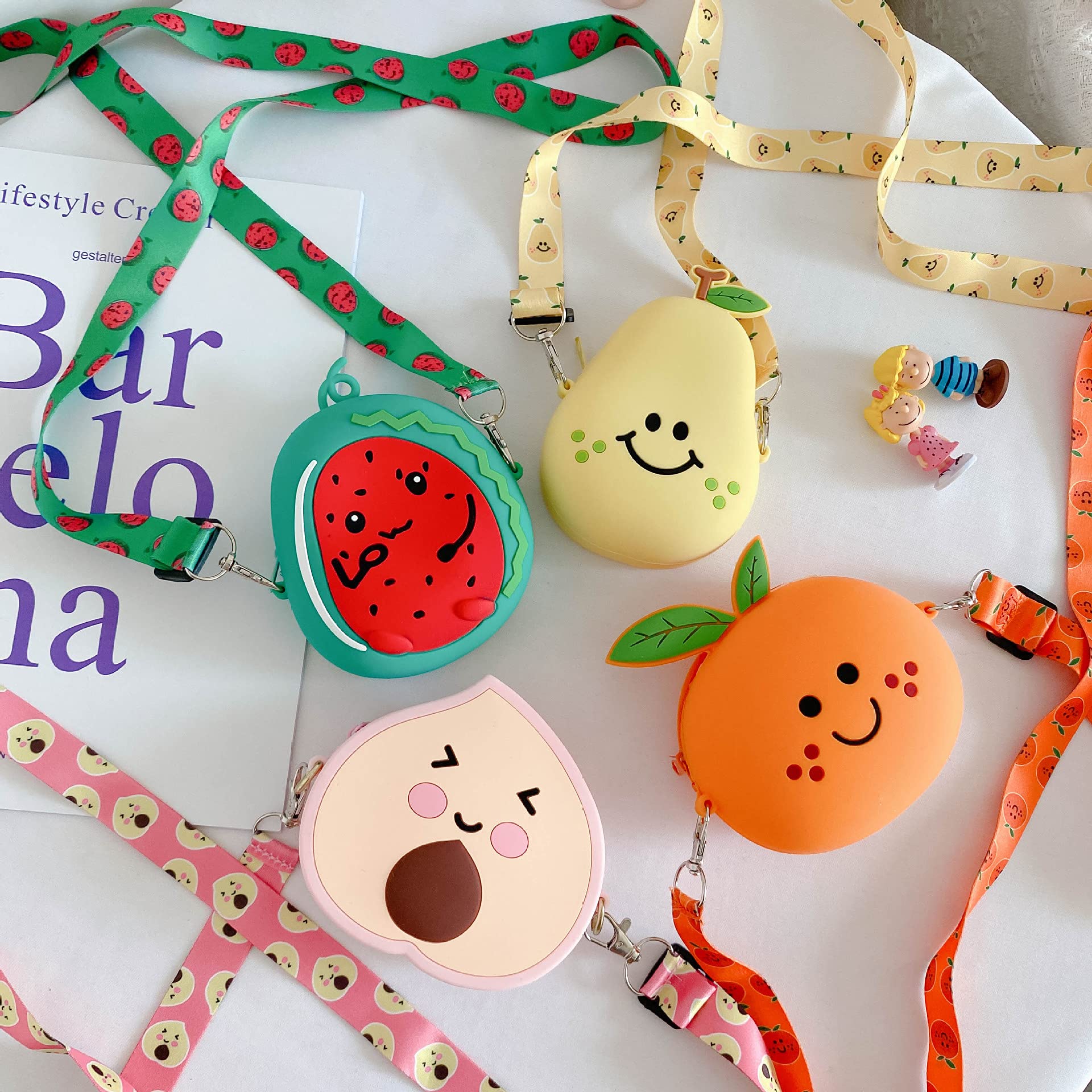 3D Cartoon Avocado Silicone Coin Wallet - Cute Keychain Purse for Makeup, Hair Accessories & Headset Storage - Fun Gift for Kids with Lanyard (Peach) - Perfect for School, Travel & Daily Use