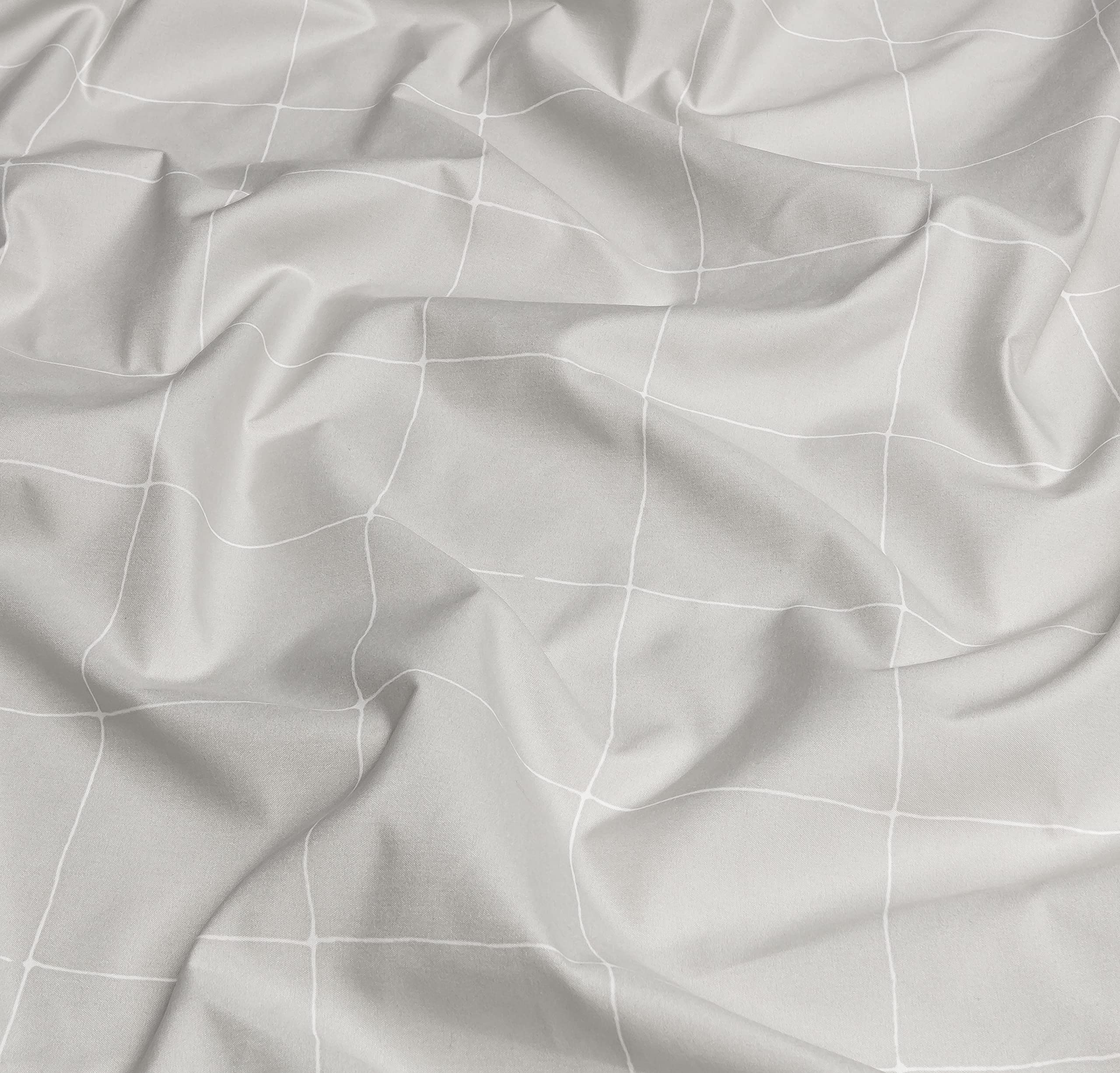 Premium Printed Queen Bed Sheet Set 4-Piece - Soft Hand Drawn Plaid Pattern Microfiber Sheets - Wrinkle & Fade Resistant - Includes 1 Flat Sheet, 1 Fitted Sheet & 2 Pillowcases - Gray - Perfect for Master Bedroom, Guest Room & Dorm Decor