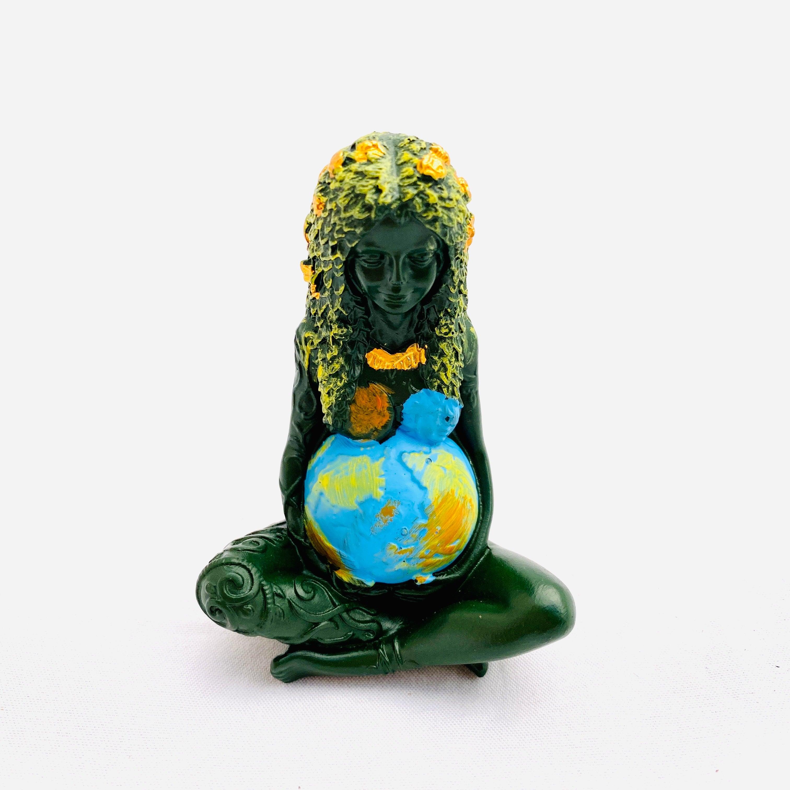 Premium Small Resin Gaia GAIA 08 Statue - Handcrafted Collectible Figurine for Home Decor, Meditation Spaces & Gift Giving