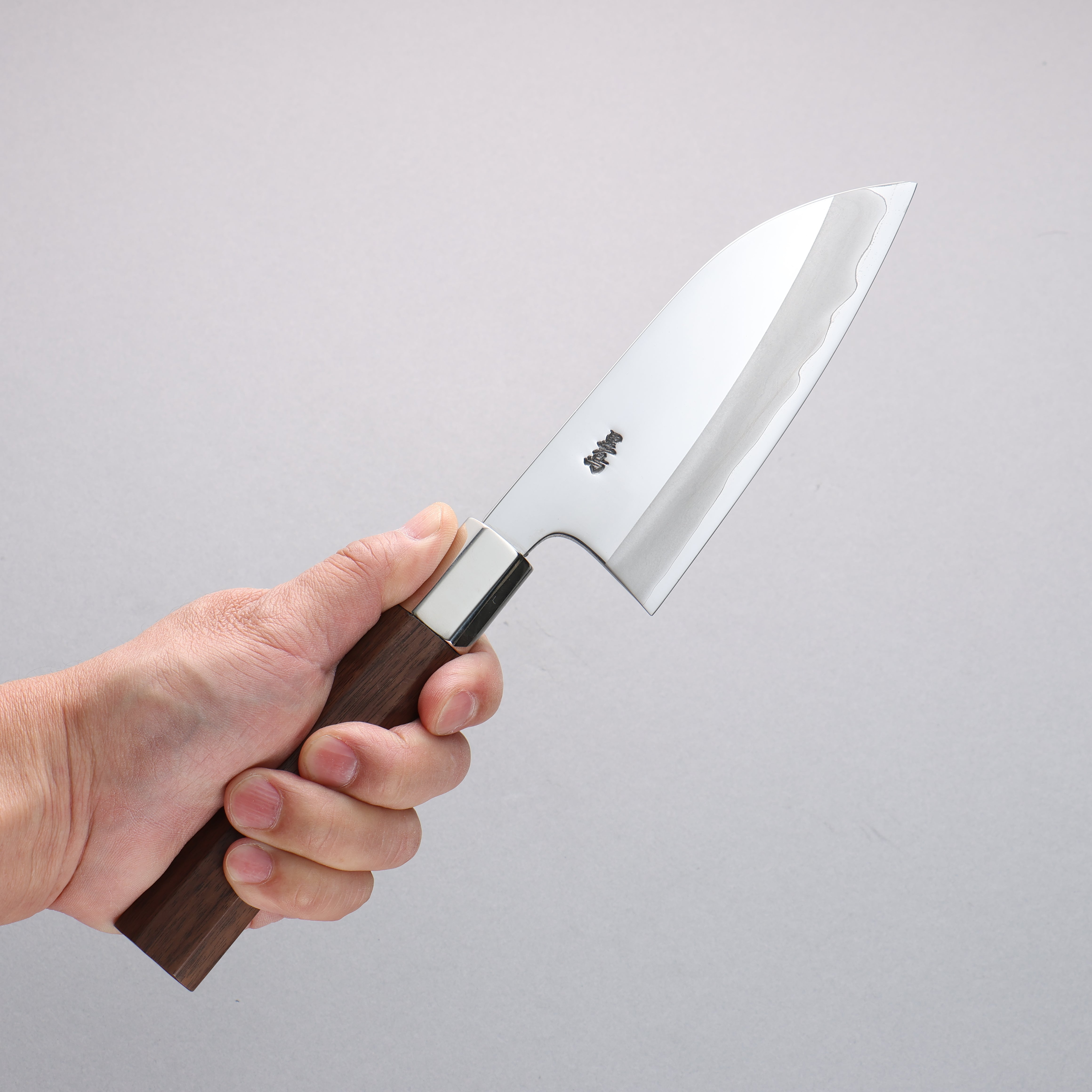Premium Kurotori Silver Steel No.3 Migaki Finished Deba Knife 135mm - Japanese Professional Chef Knife with Walnut Handle - Perfect for Sushi, Fish Filleting & Asian Cuisine