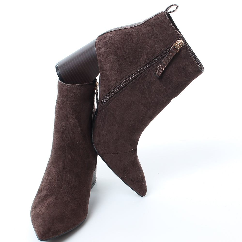 Dakota Boots for Men - Premium Brown Leather Work Boots - Comfortable & Durable for Outdoor, Hiking, and Construction Work