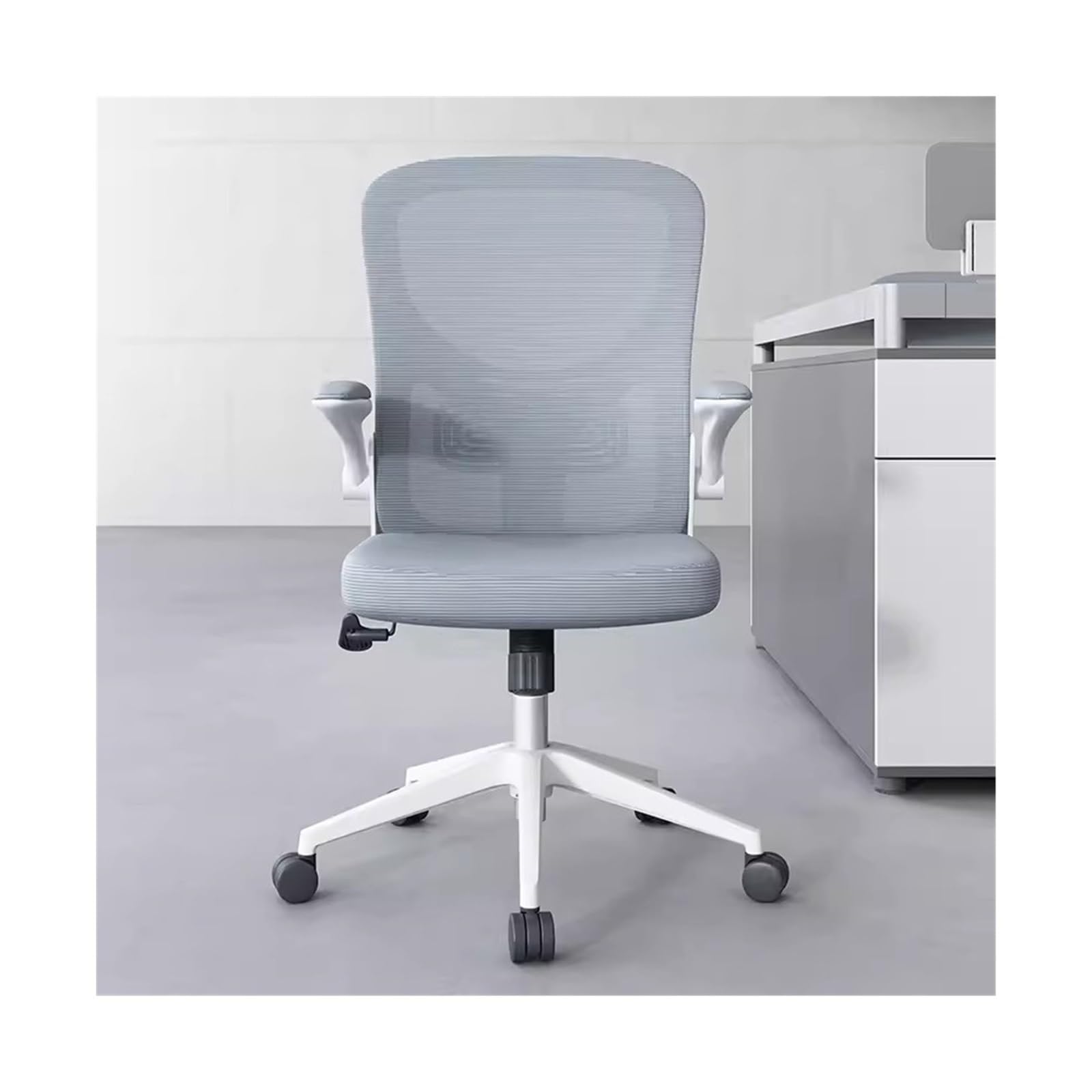 Ergonomic Office Chair with Adjustable Armrests & Mesh Backrest - Modern Swivel Desk Chair for Staff, Home Office, and Conference Rooms (Gray) - Perfect for Long Hours of Work, Gaming, and Video Calls