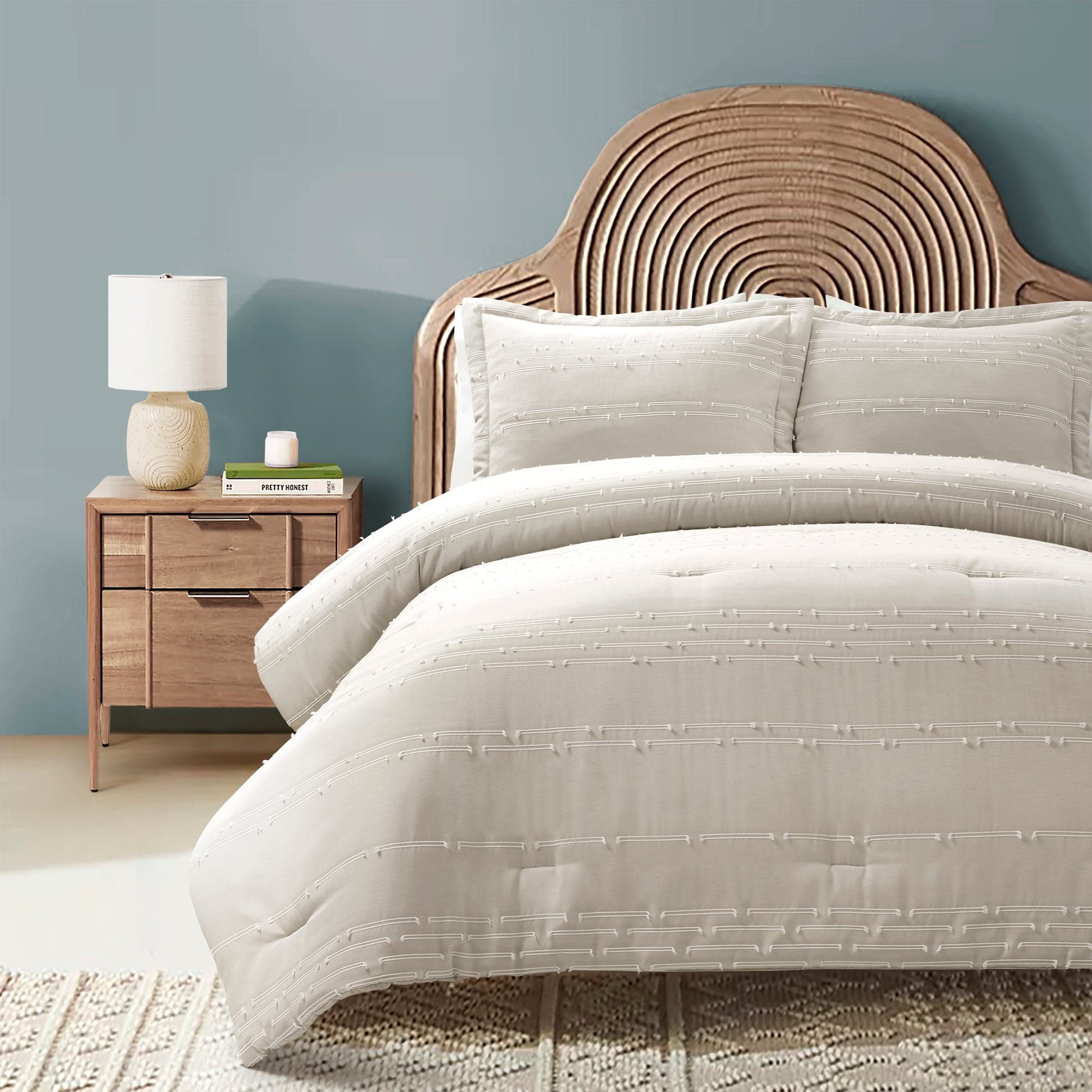Clipped Stripe Jacquard 3-Piece Comforter Set - King Size Bedding with Matching Pillowcases - Perfect for Modern Bedroom, Guest Room & Dorm Decor