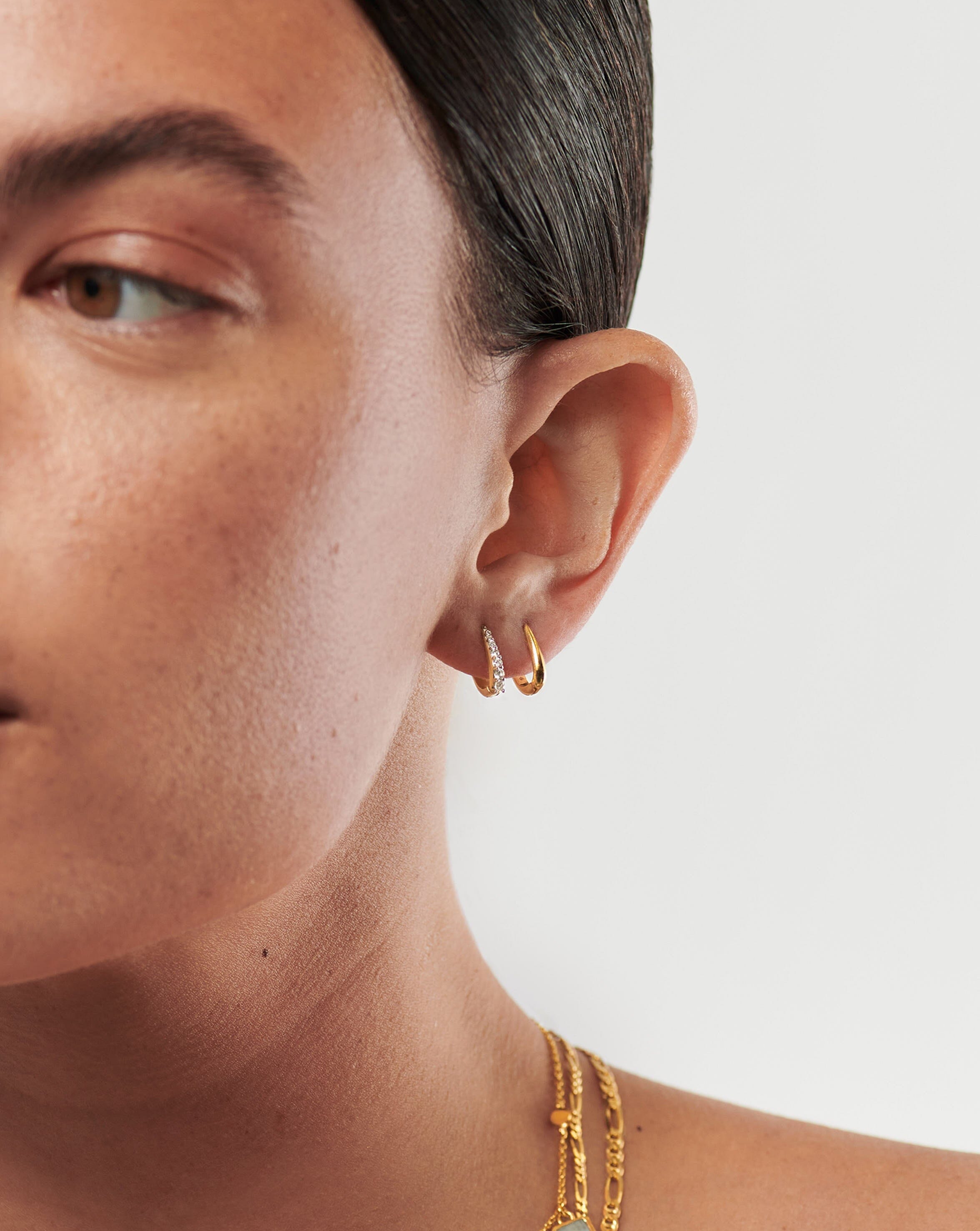18k Gold Vermeil Claw Huggies with Pavé - Elegant Hoop Earrings for Women, Perfect for Parties, Weddings & Everyday Wear