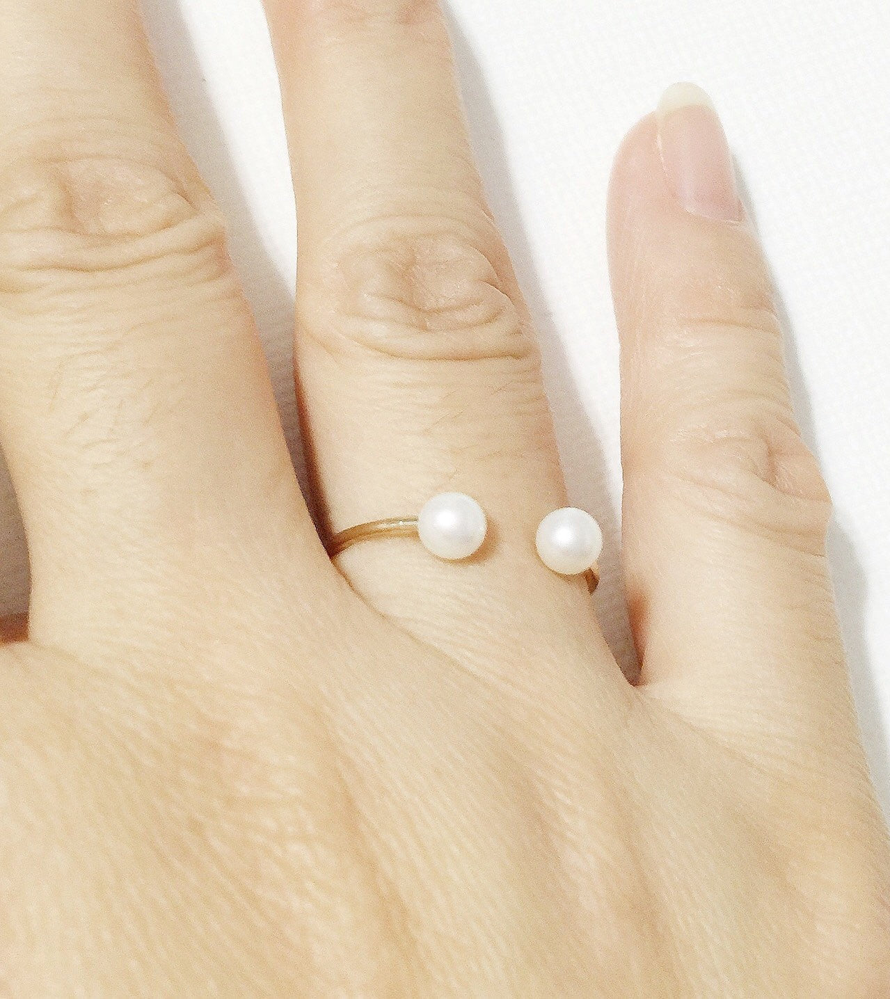 Ring Adora White Pearl Jewelry (R142) - Elegant Pearl Ring for Women, Perfect for Weddings, Parties & Special Occasions