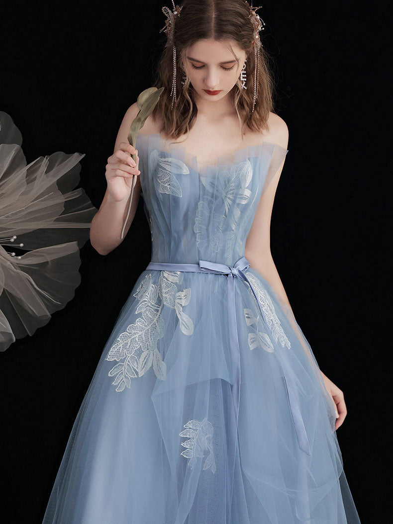 Elegant Blue Tulle Lace Tea-Length Prom Dress for Women - Formal Evening Gown with Floral Lace Details - Perfect for Homecoming, Prom, Wedding Guest & Special Occasions