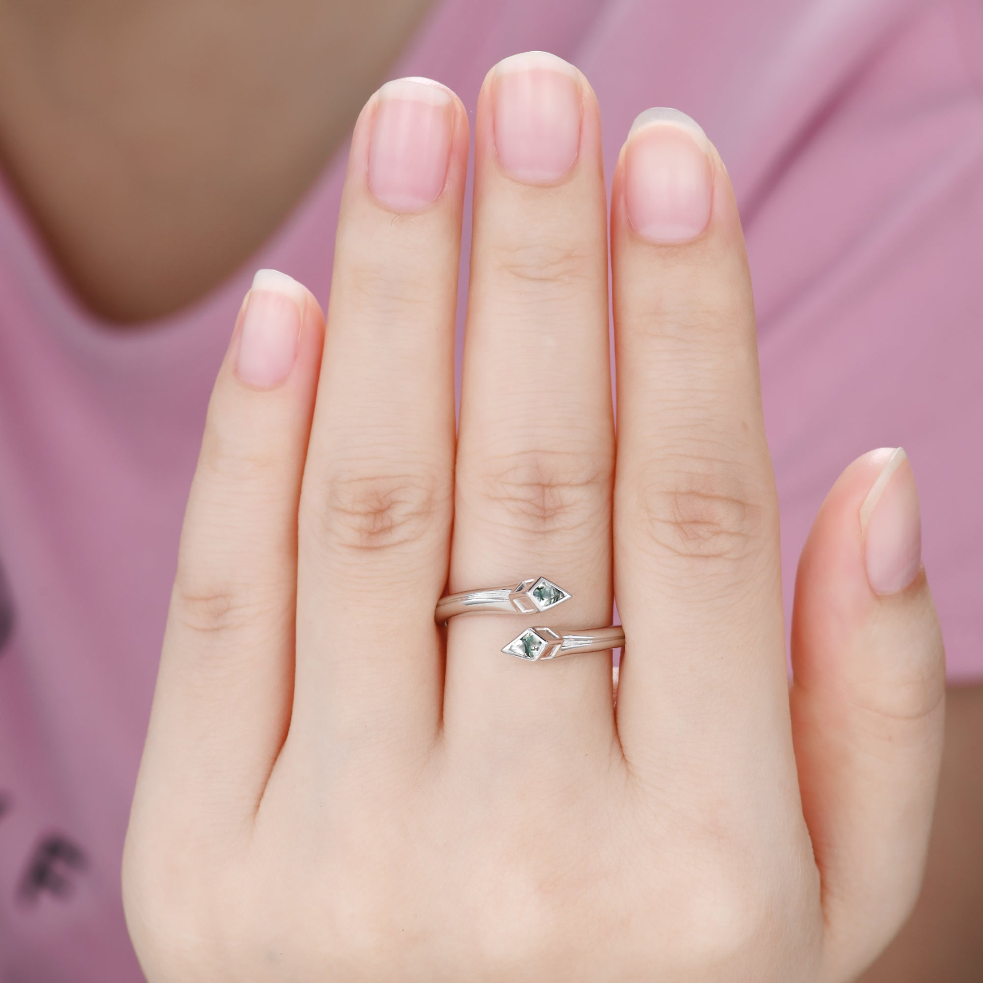 Unique Snake Kite Cut Moss Agate Wedding Band - 14K White Gold Adjustable Open Ring for Women - Perfect for Engagement, Anniversary & Boho Style Jewelry Gifts