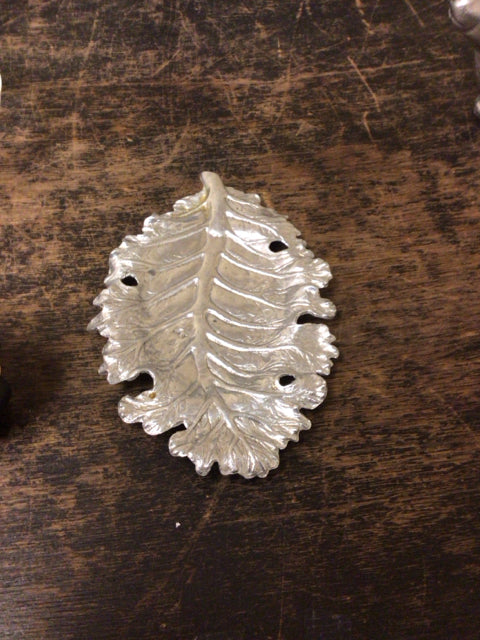 Elegant Small Silver Leaf Tray - Decorative Serving Dish for Jewelry, Keys & Home Decor | Perfect for Parties, Weddings & Gift Giving