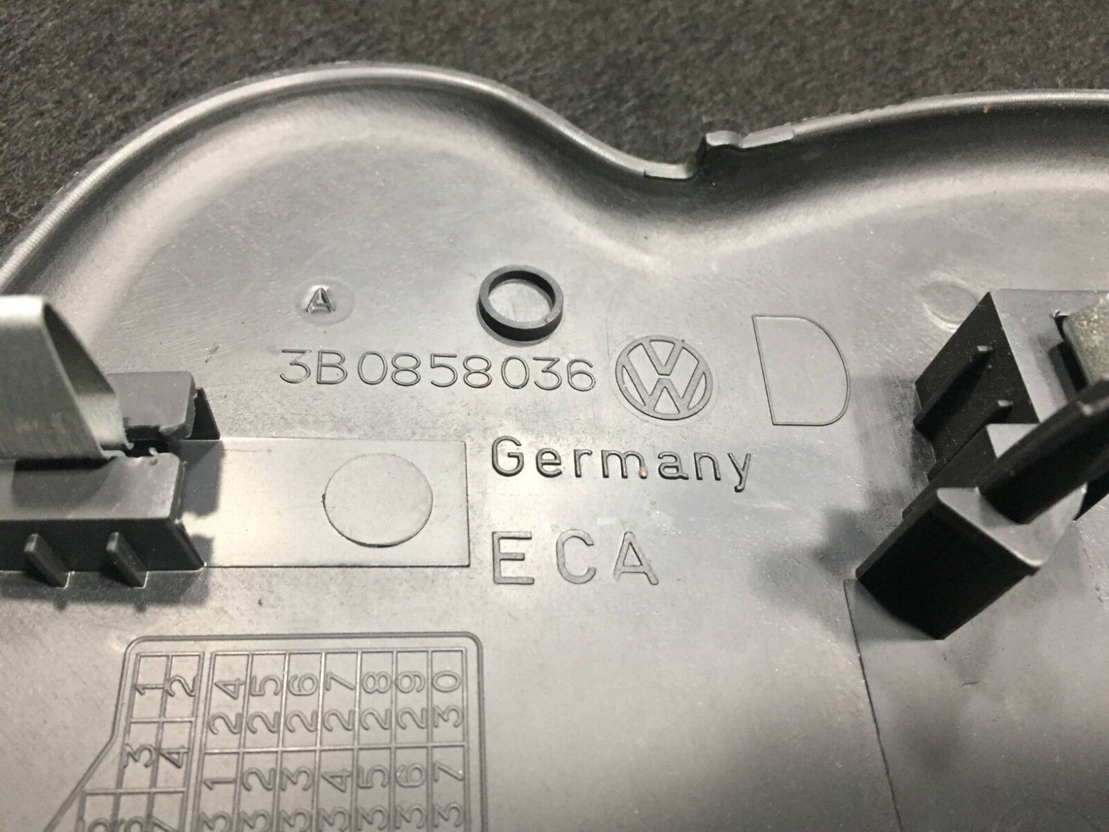 Volkswagen Passat Passenger Side Dash End Cap Cover OEM D23 - Replacement for 2002-2005 Models | Perfect for Interior Repair & Car Restoration Projects