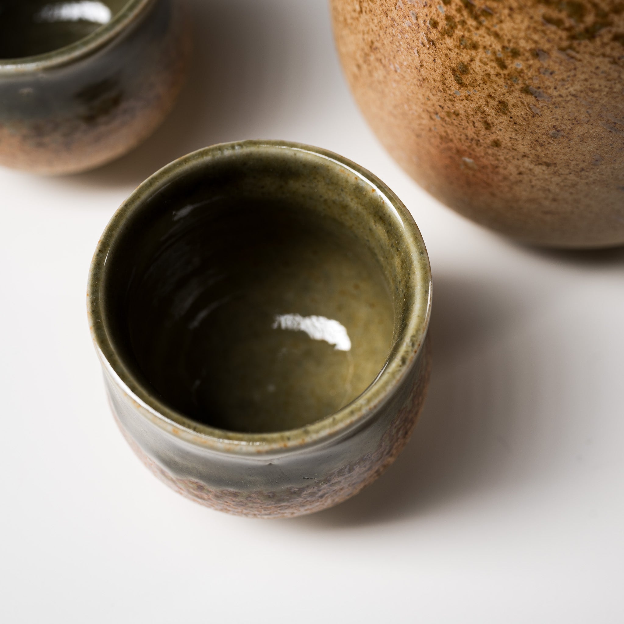Traditional Japanese Mino Ware Pottery Sake Set - Rikyu Style by Yamai Ito - Authentic Ceramic Sake Cups and Decanter for Home Dining, Gift Giving & Japanese Tea Ceremonies