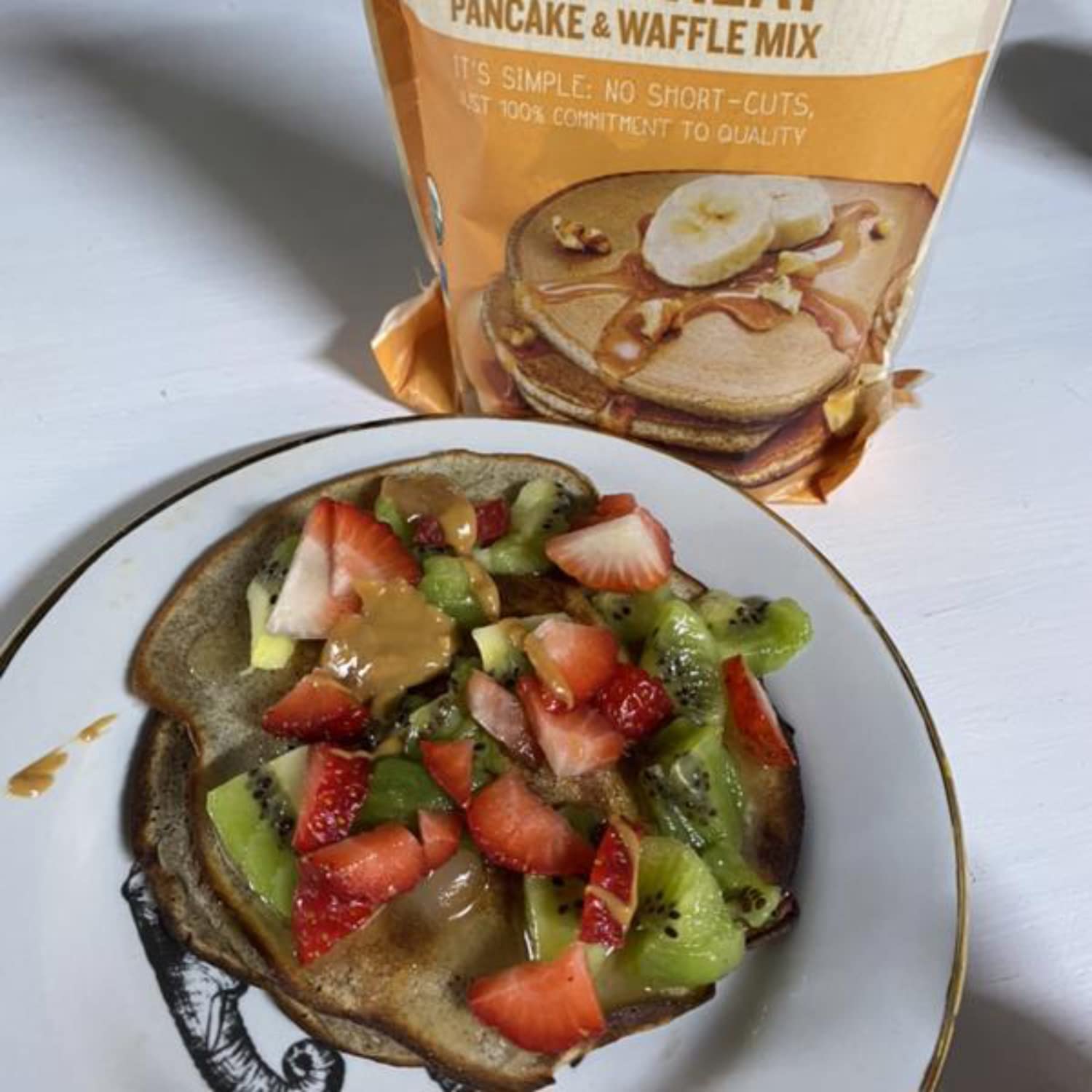 Organic Buckwheat Pancake & Waffle Mix by Arrowhead Mills - 26oz (Pack of 6) | Gluten-Free Breakfast Mix for Healthy Pancakes & Waffles | Perfect for Family Brunch & Camping Trips