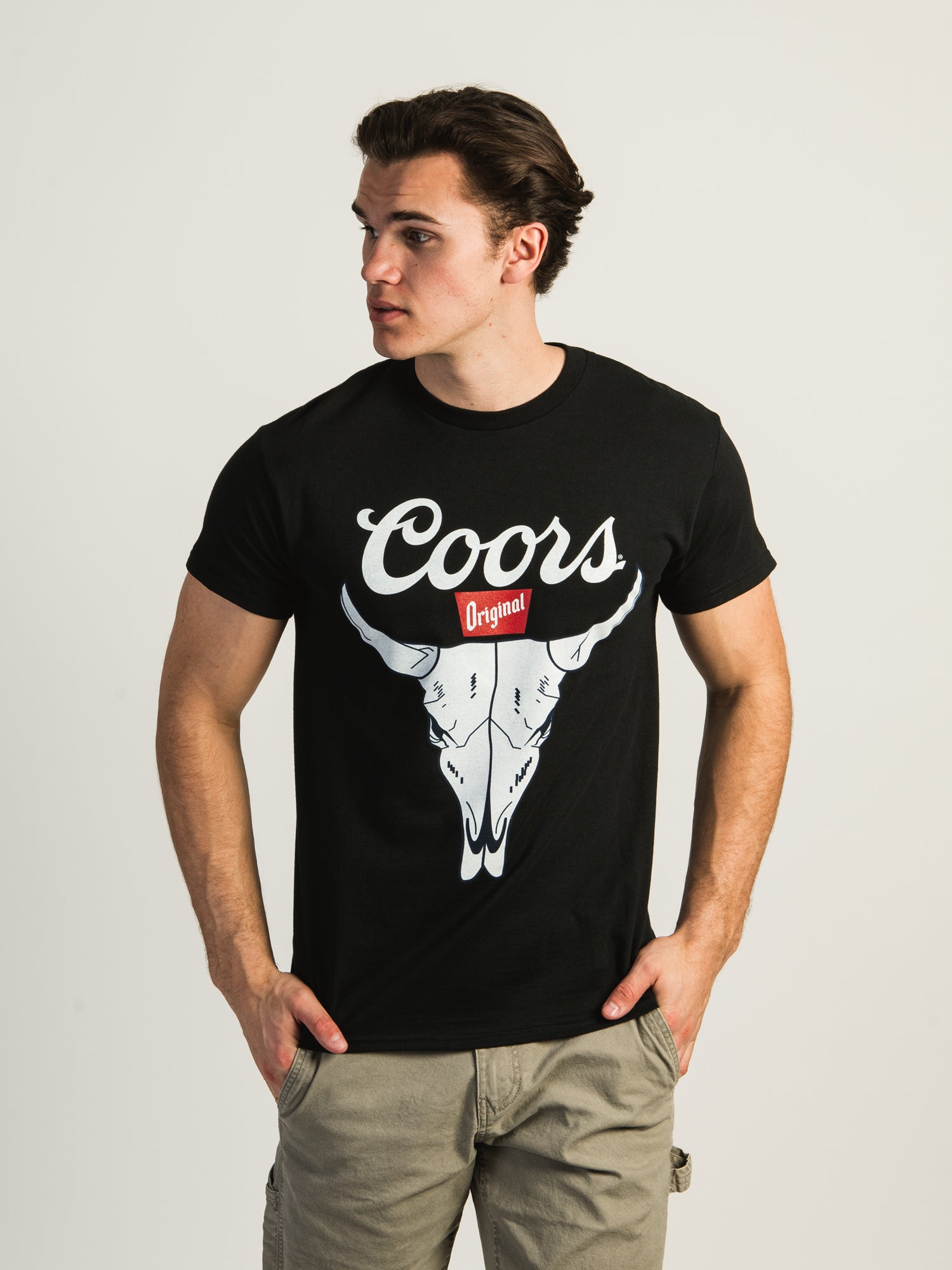 Coors Bull Graphic T-Shirt for Men - Cool Beer Brand Tee for Casual Wear & Outdoors