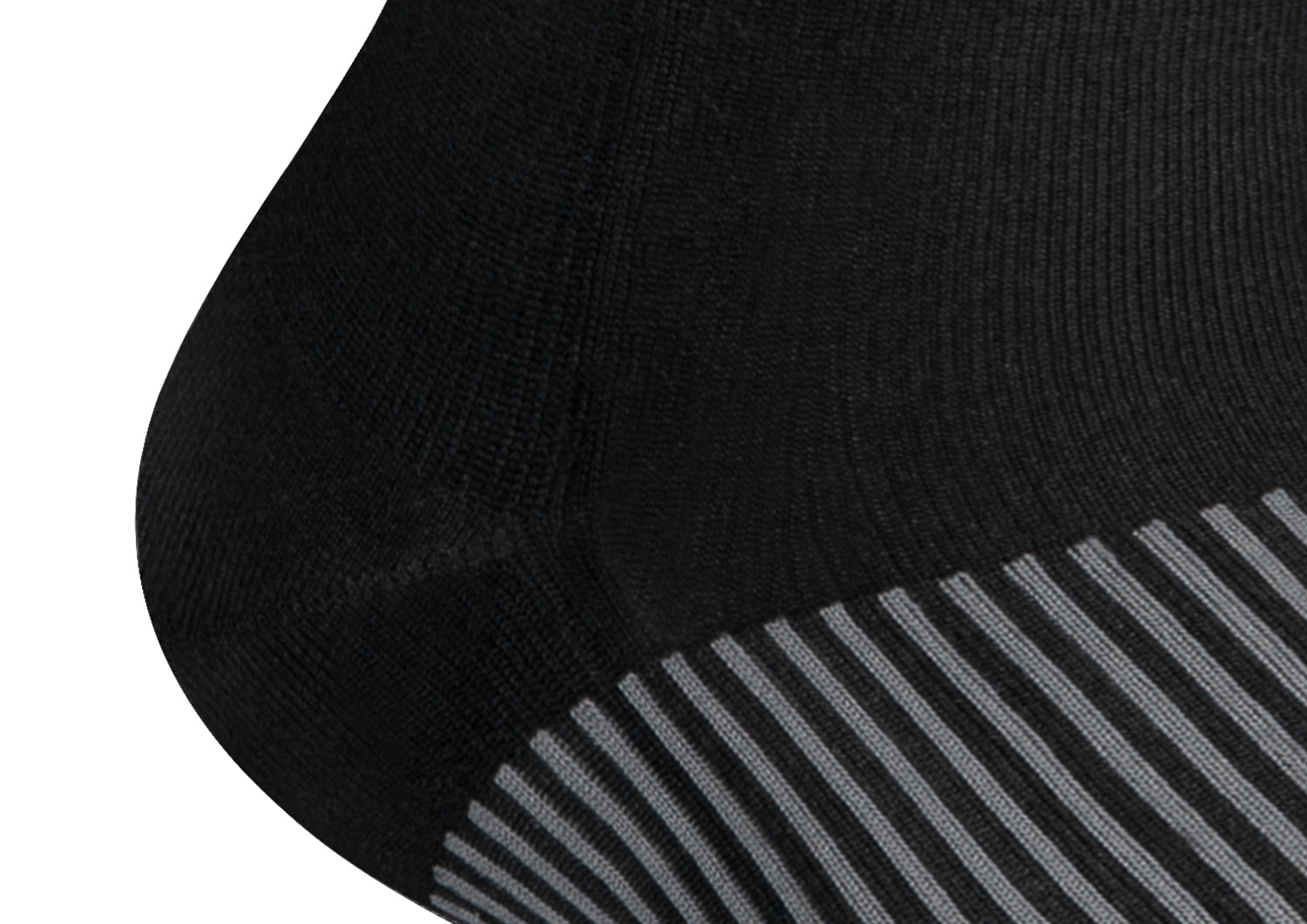 18-25 mmHg Mid Calf Compression Socks for Women & Men - Black - Improve Circulation & Reduce Swelling for Running, Travel & Work