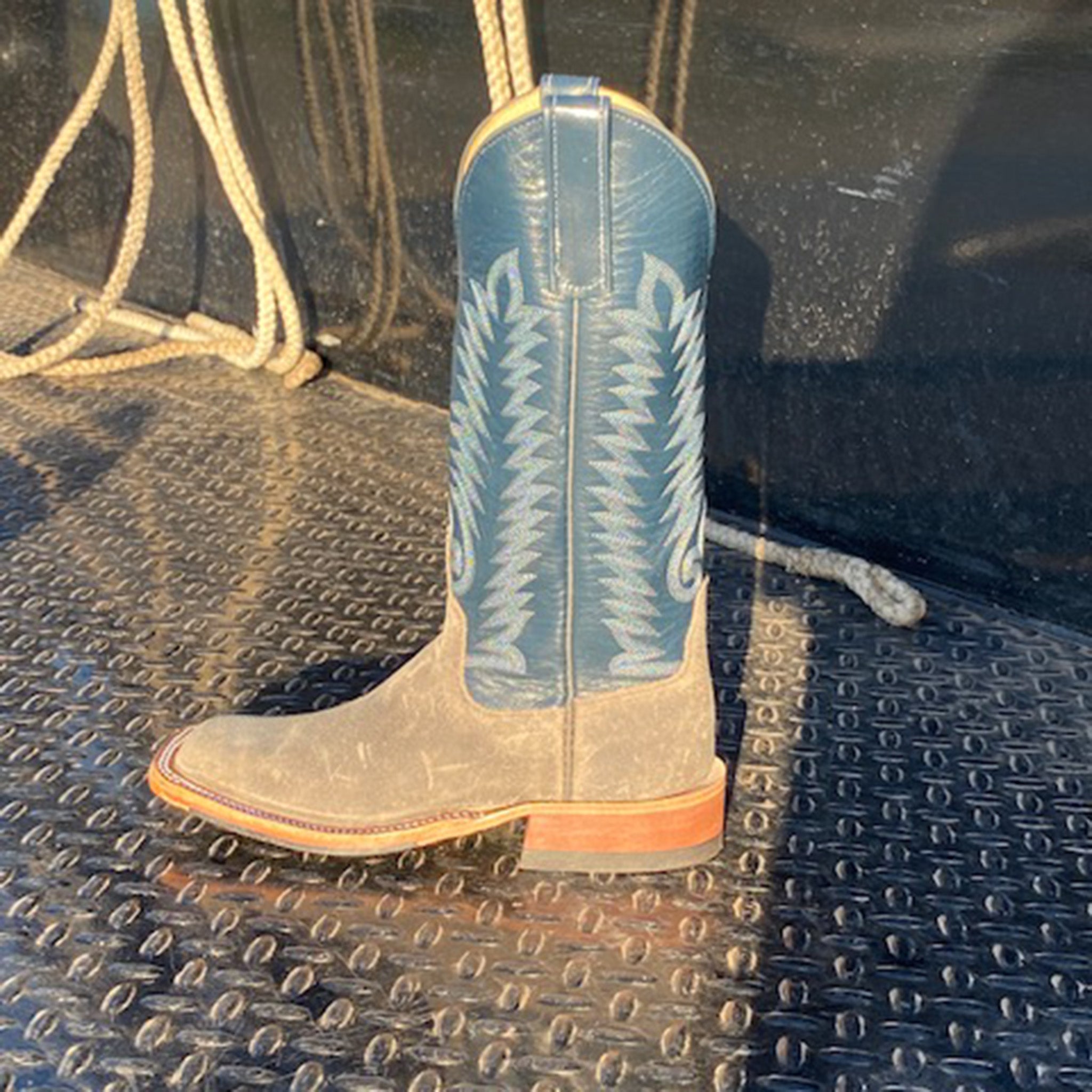 Anderson Bean Women's Grey & Regal Blue Waxy Kudu Cowboy Boots - Stylish Western Fashion for Rodeo, Country Dancing & Everyday Wear