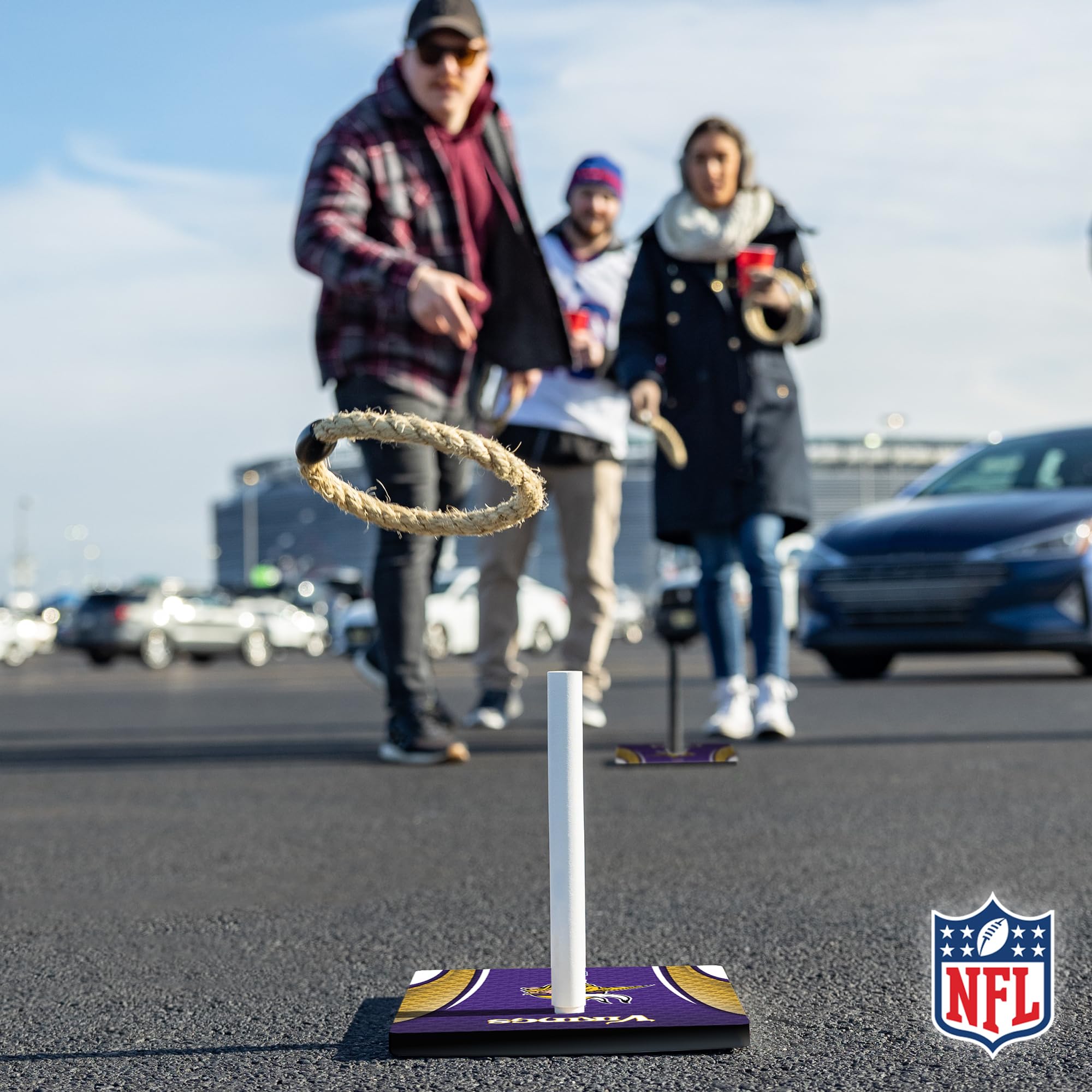 Premium Solid Wood NFL Quoits Set with HD Team Logos - Official Tailgate Ring Toss Game - Perfect Gift for Football Fans - Outdoor Family Games for Beach, Backyard & Parties
