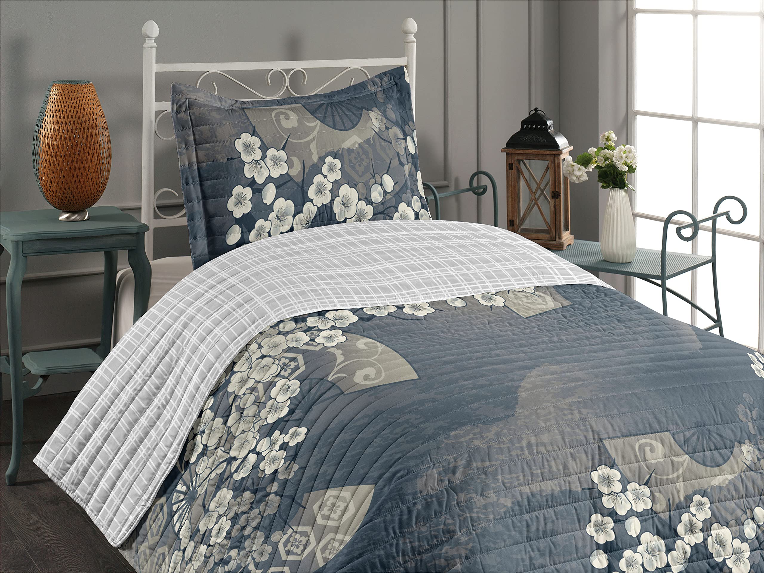 Ambesonne Reversible Bedspread Set - Japanese Cherry Blossom Sakura Tree Design, Twin Size Microfiber Bedding with Pillow Shams in Sea Blue | Spring Floral Decor for Bedroom, Dorm, Guest Room & Cozy Home Makeover