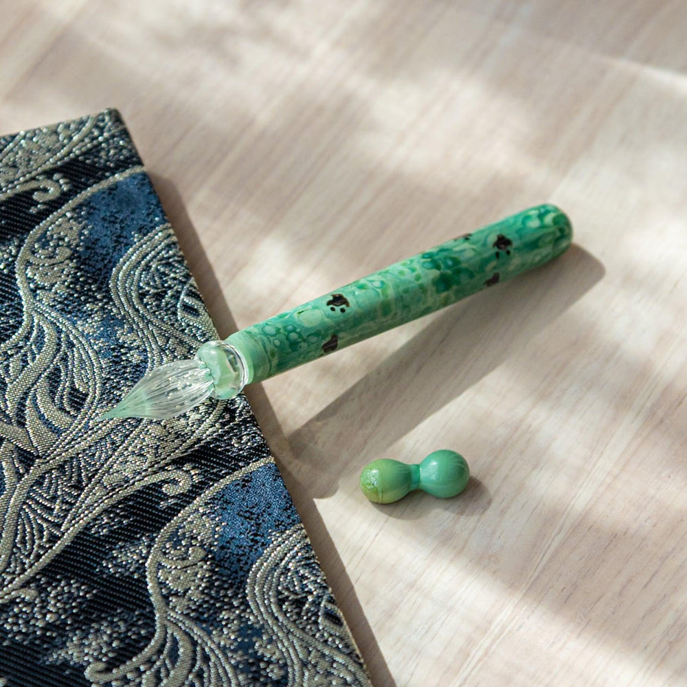 Chidori Emerald Green Glass Dip Pen with Wooden Pen Rest - Perfect for Calligraphy, Letter Writing & Art Projects