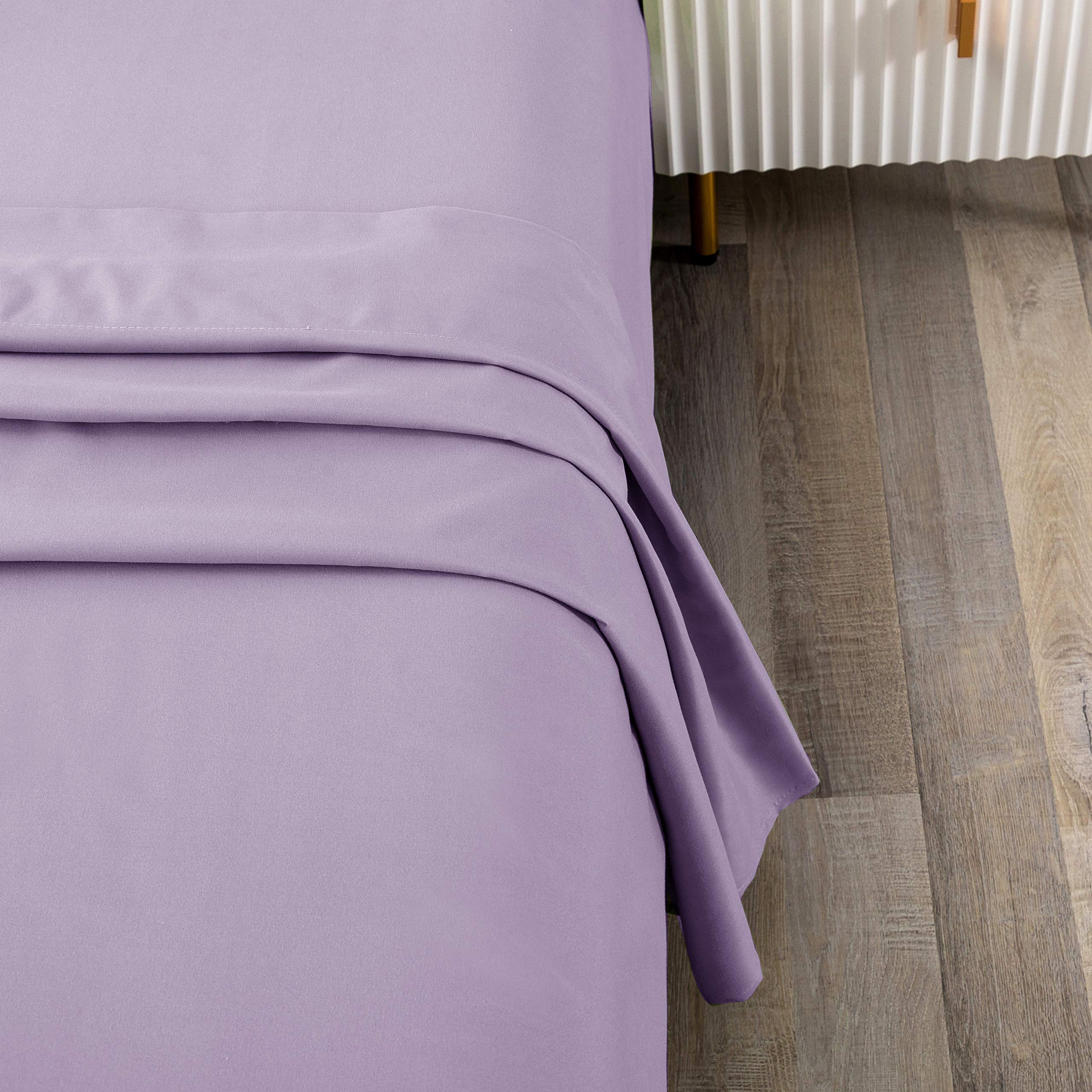 Luxury Lavender Twin Flat Sheets - Ultra Soft Silky Touch, Breathable & Durable Bedding Set - Perfect for Cozy Nights & Guest Rooms