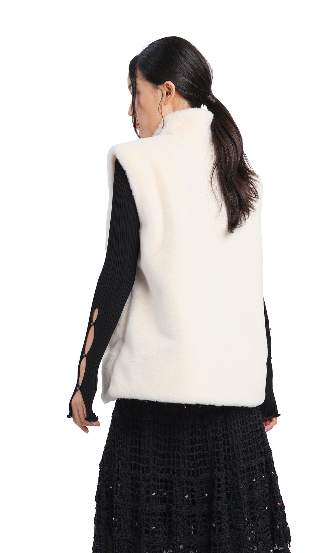 Women's Faux Fur Vest Winter Warm Cozy Jacket - Fashionable Outerwear for Casual Outings & Holiday Parties