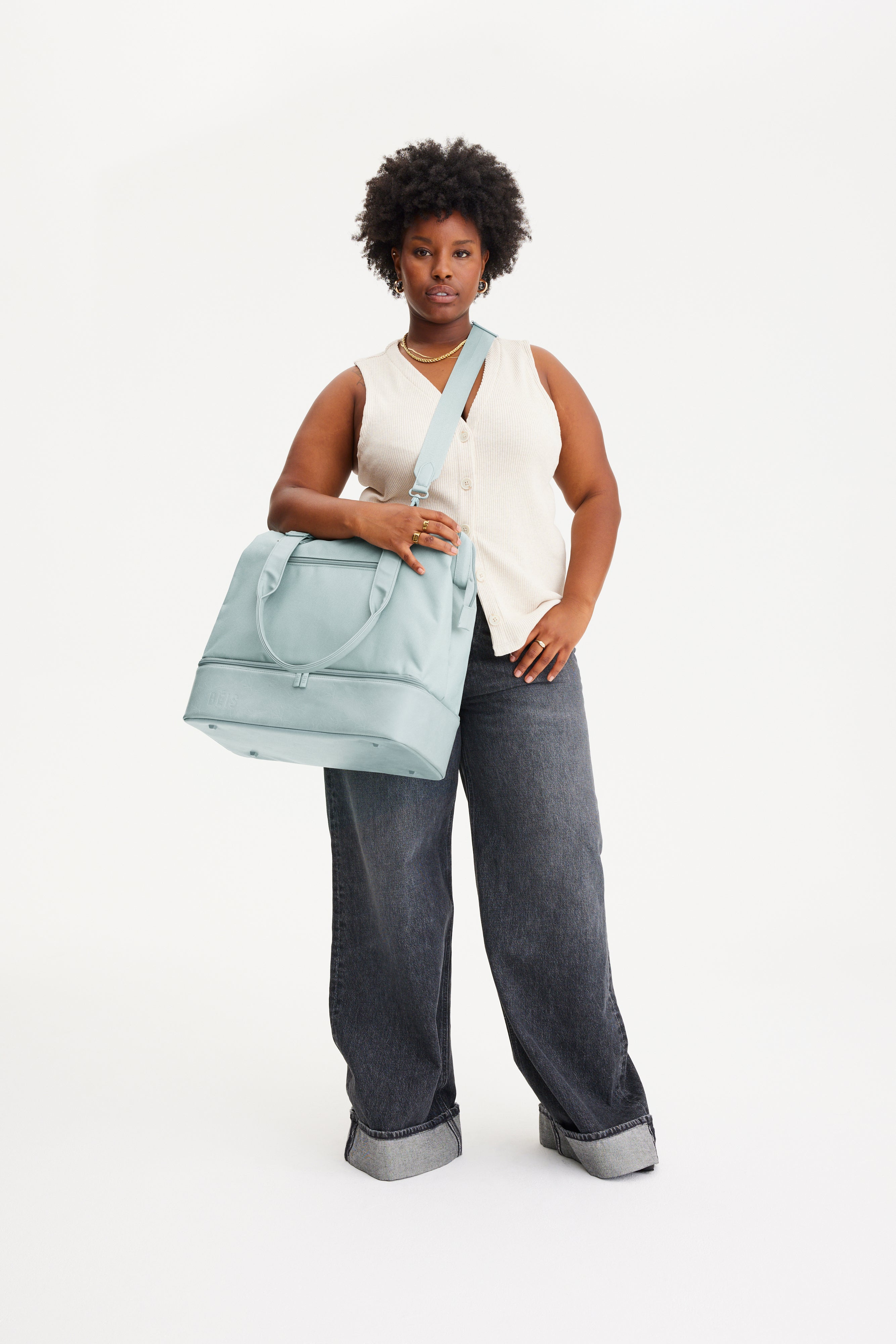 The Mini Weekender Travel Bag in Slate - Perfect for Weekend Getaways, Gym, and Business Trips