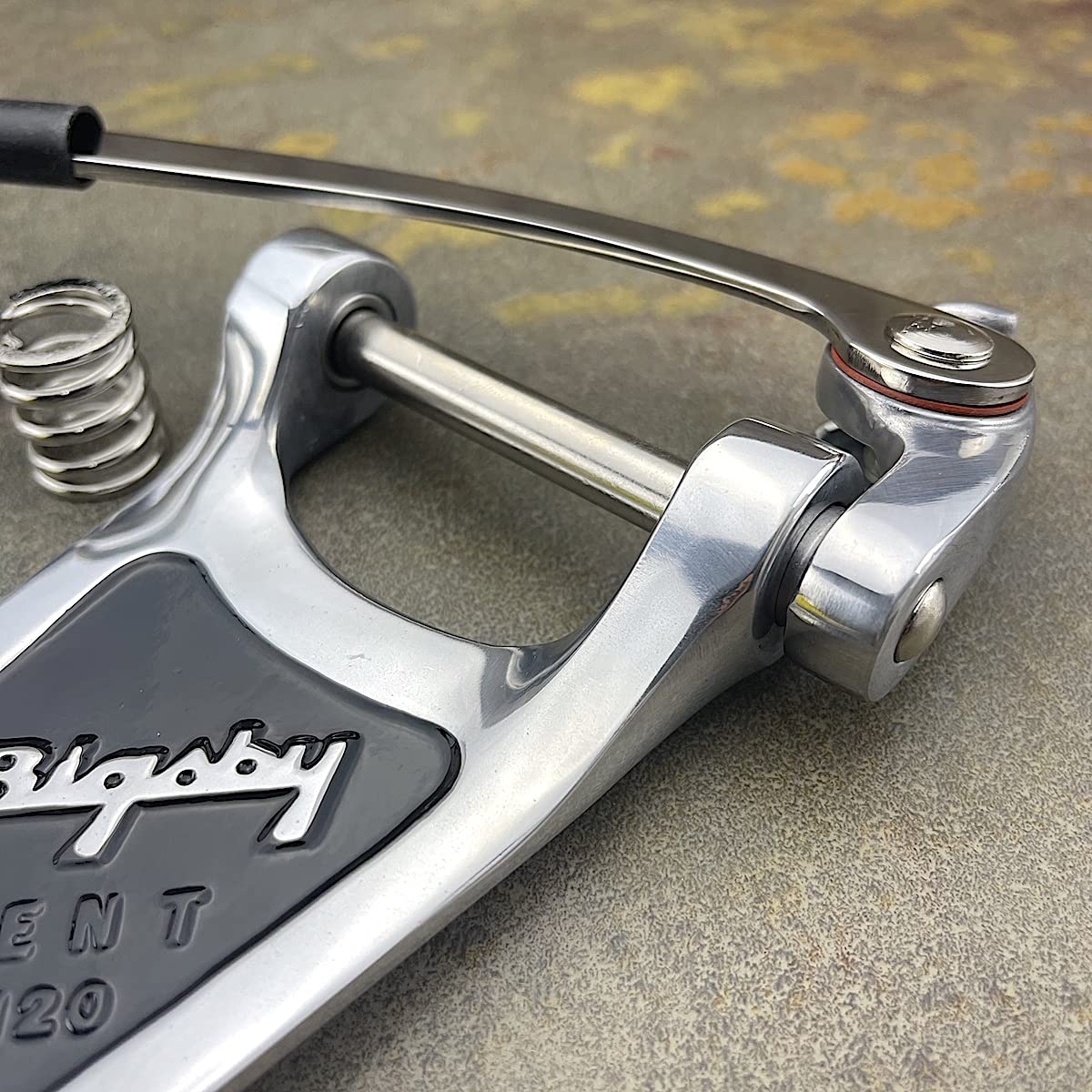 Bigsby B6 Vibrato Tailpiece for Electric Guitar - Chrome Finish, Smooth Pitch Control - Perfect for Rock, Blues, and Jazz Performances