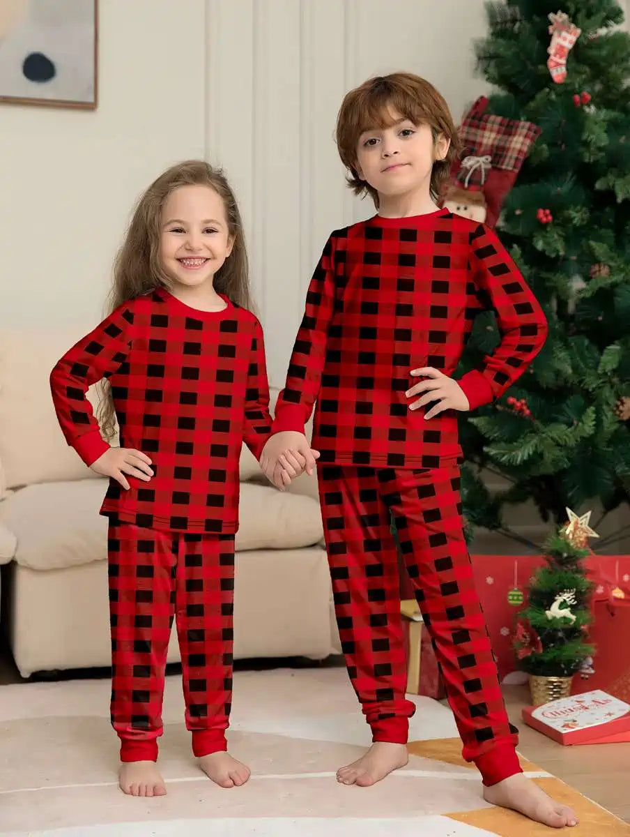 **Christmas Plaid Matching Family Pajamas Set - Cozy Holiday PJS for Family Photos & Festive Gatherings**