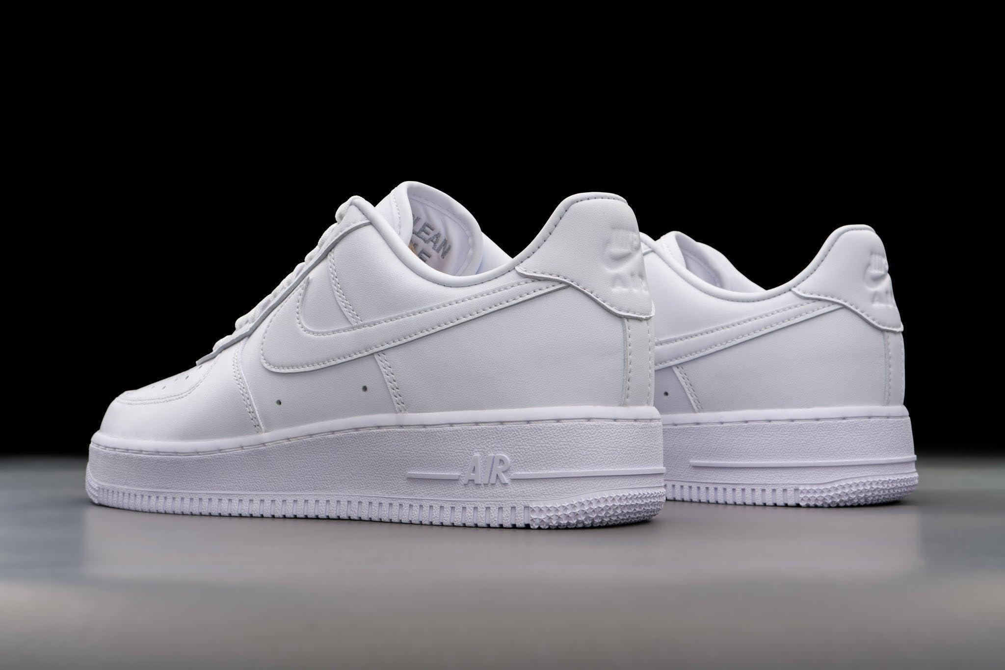 Nike Men's Air Force 1 Sneakers - White Low-Top Basketball Shoes for Men - Comfortable Athletic Casual Wear for Gym, Street Style & Everyday Outfits