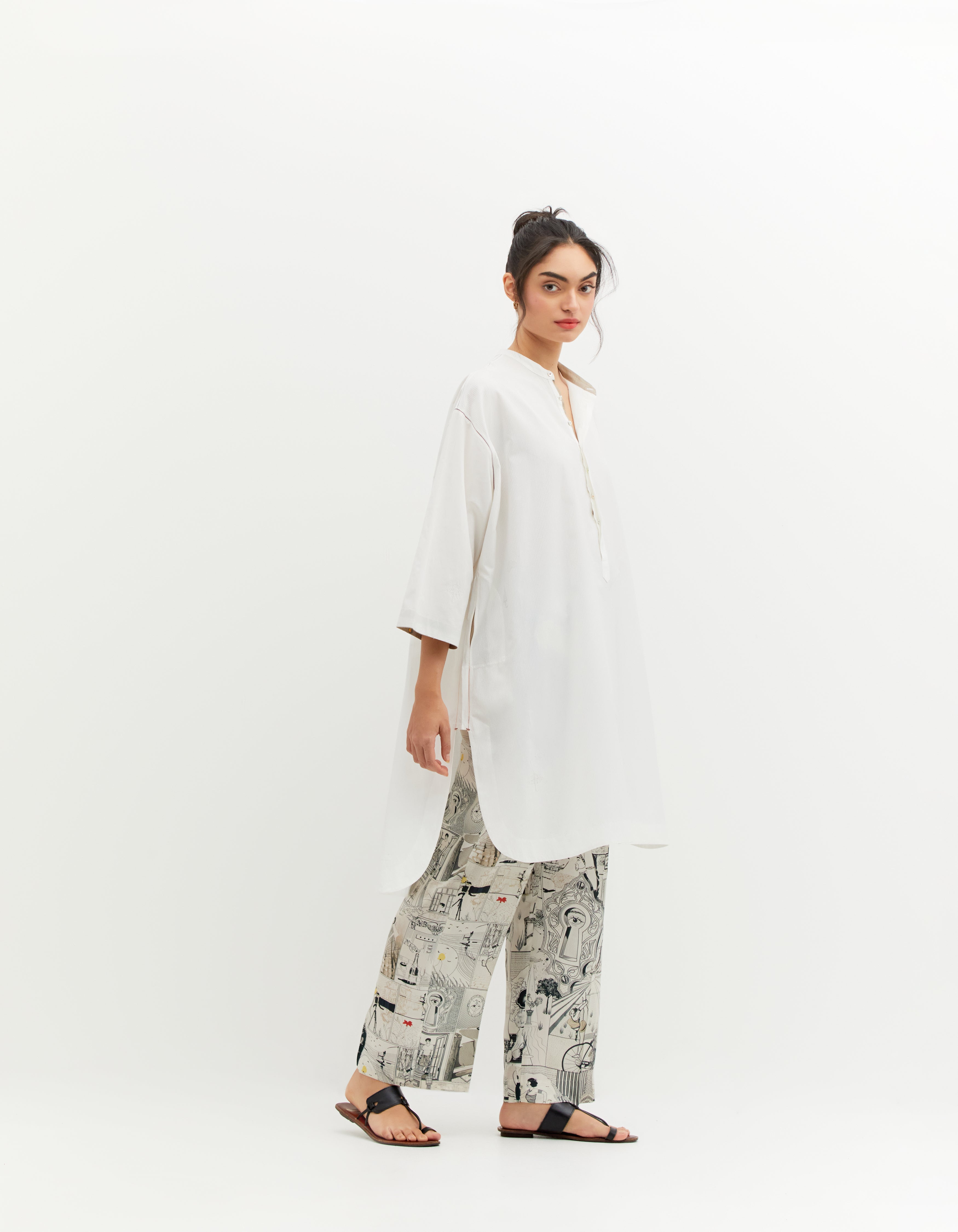 Handwoven Silk SD Roshan Firoza Kurta in White - Elegant Traditional Indian Attire for Weddings & Festivals