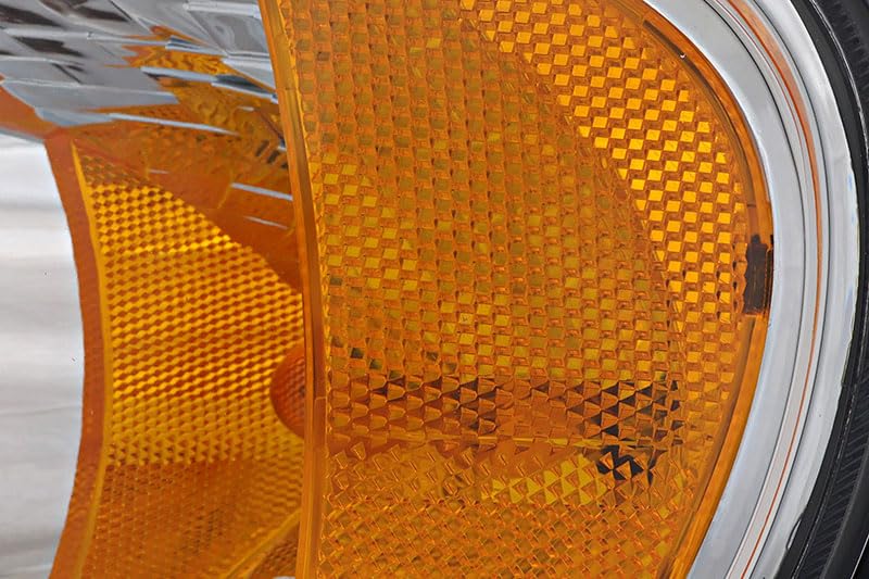 2002-2005 Kia Sedona Headlight Assembly Replacement - Halogen Headlamp Set for Driver & Passenger Side - Perfect for Night Driving & Foggy Conditions