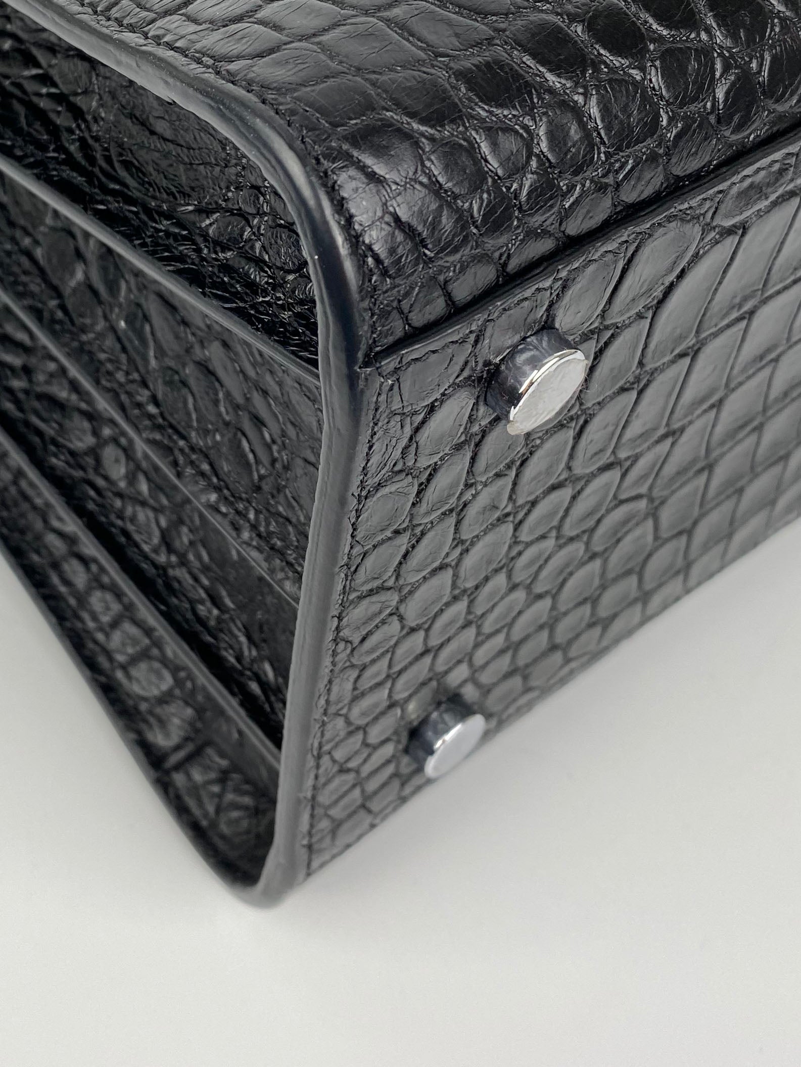 Saint Laurent Small Black Croc-Embossed Leather Sac de Jour Handbag for Women | Luxury Designer Tote Bag for Work, Travel & Everyday Use