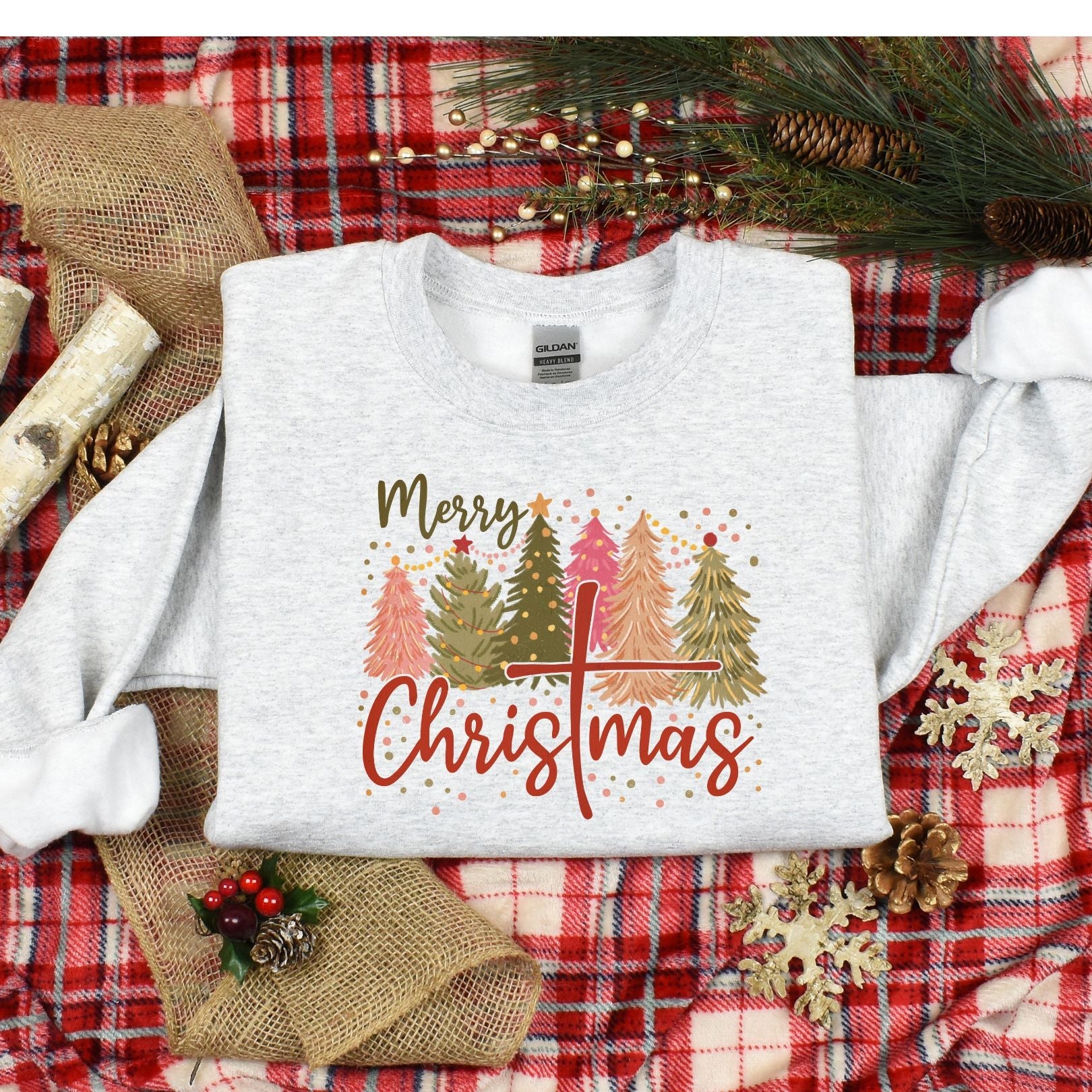 Merry Christmas Graphic Sweatshirt - Festive Holiday Pullover for Women & Men - Cozy Winter Crewneck Sweater for Xmas Parties & Family Gatherings