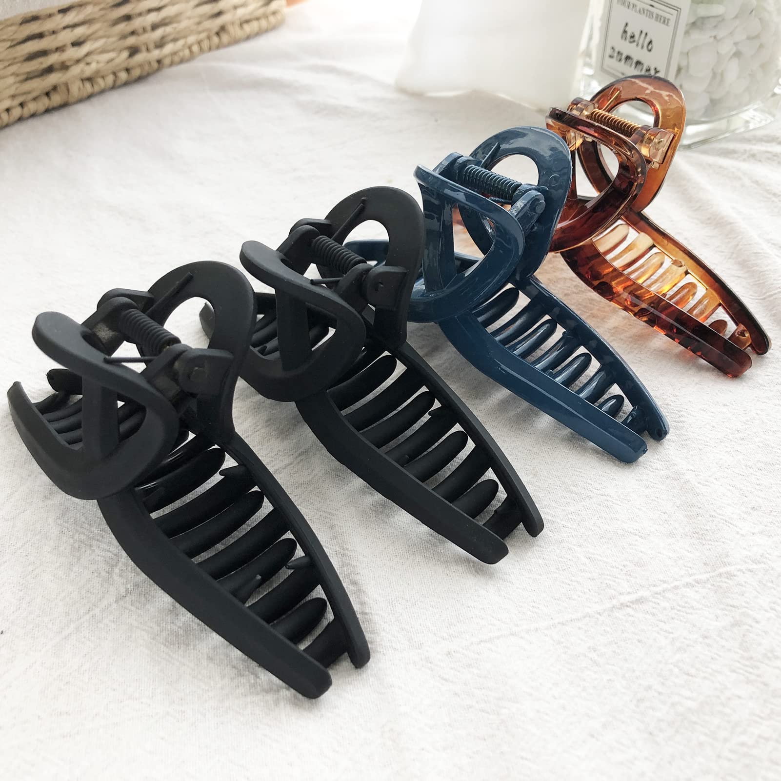 **No-Slip Softwrap Hair Claw Clips – 4 Inch Large Matte & Shiny Butterfly Clamps for Women & Girls – 4 Pack (2 Matte + 2 Shiny) – Perfect for Thin, Fine, or Thick Hair – Great for Work, Gym, and Everyday Styling**