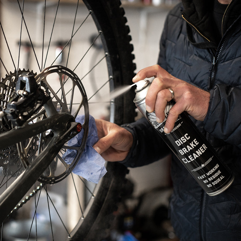 Juice Lubes Brake Juice Disc Brake Cleaner - Fast-Acting Bicycle & Motorcycle Brake Cleaner Spray - Removes Oil, Grease & Dirt - Ideal for Bike Maintenance & Motorcycle Repair