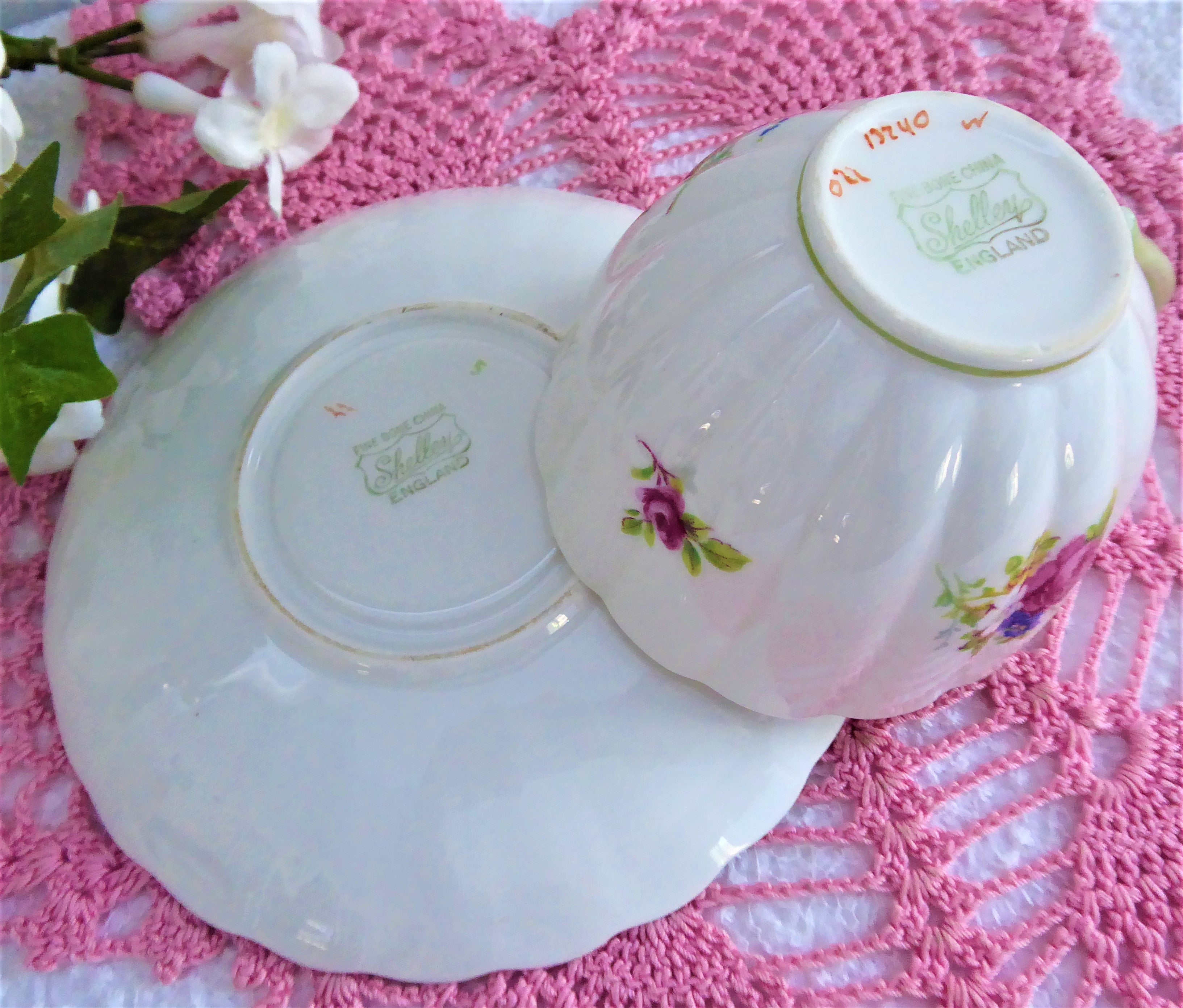 Vintage Shelley Hulmes Rose Cup and Saucer Set - English Bone China with Green Trim, Ludlow Shape - Perfect for Afternoon Tea, Bridal Showers & Collectible Display