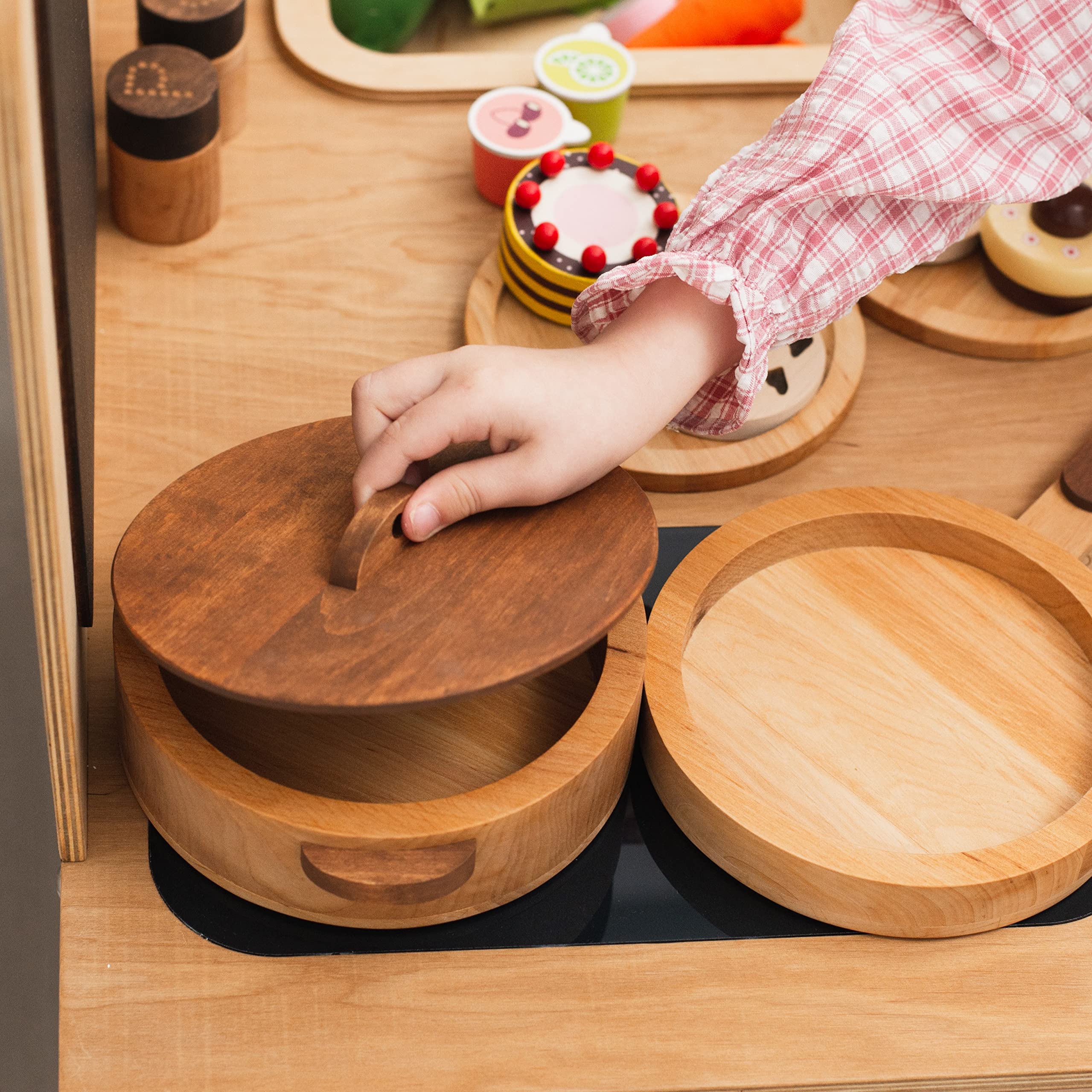 **Wooden Play Kitchen Dishes Set - Montessori Pretend Play Toys for Kids, Toddler Utensils & Cutting Board - Christmas Birthday Gift (Dishes Set for 2) - Perfect for Role Play, Learning & Gift Giving**