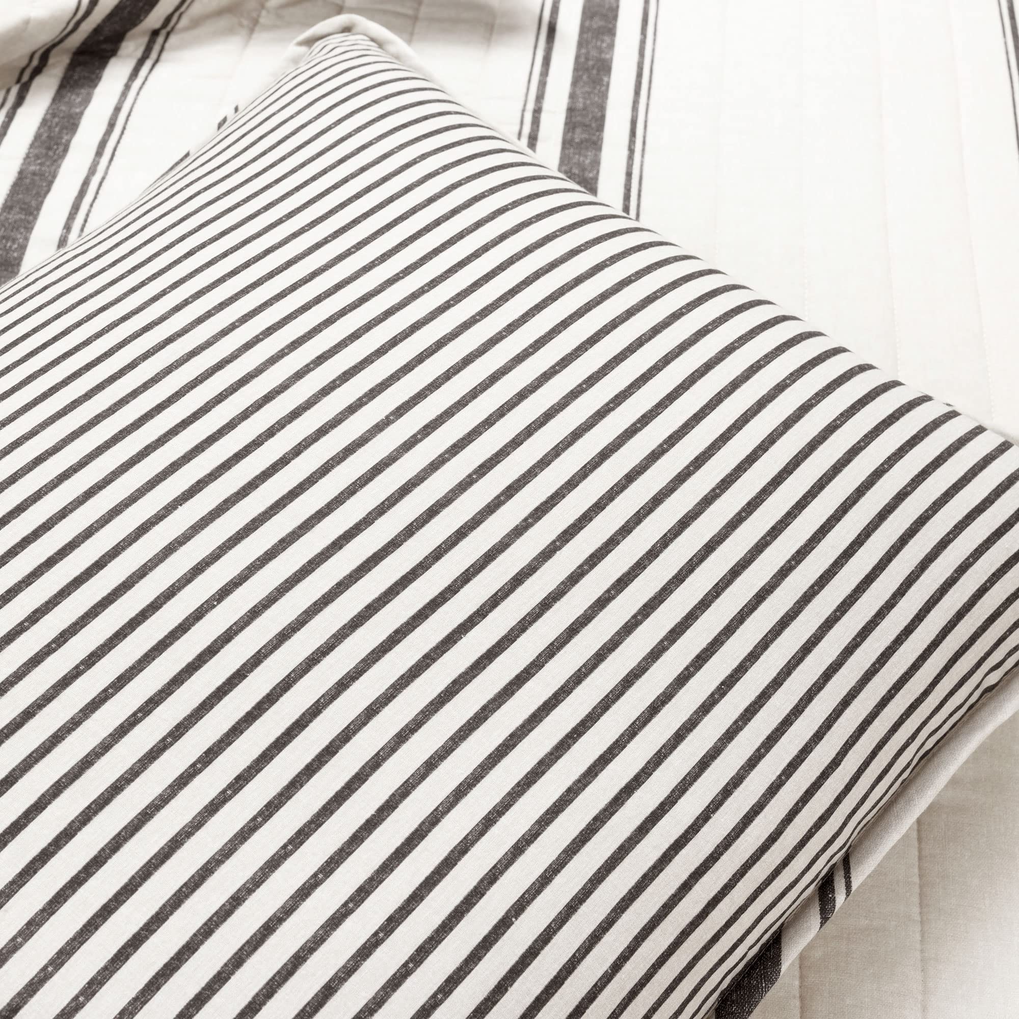 Lush Decor Reversible Cotton Quilt Set - 3 Piece King Size Farmhouse Bedding in Black & White Stripes | Cozy Rustic Decor for Modern Farmhouse Bedrooms | Perfect for Guest Rooms, Master Bedrooms & Cozy Winter Nights