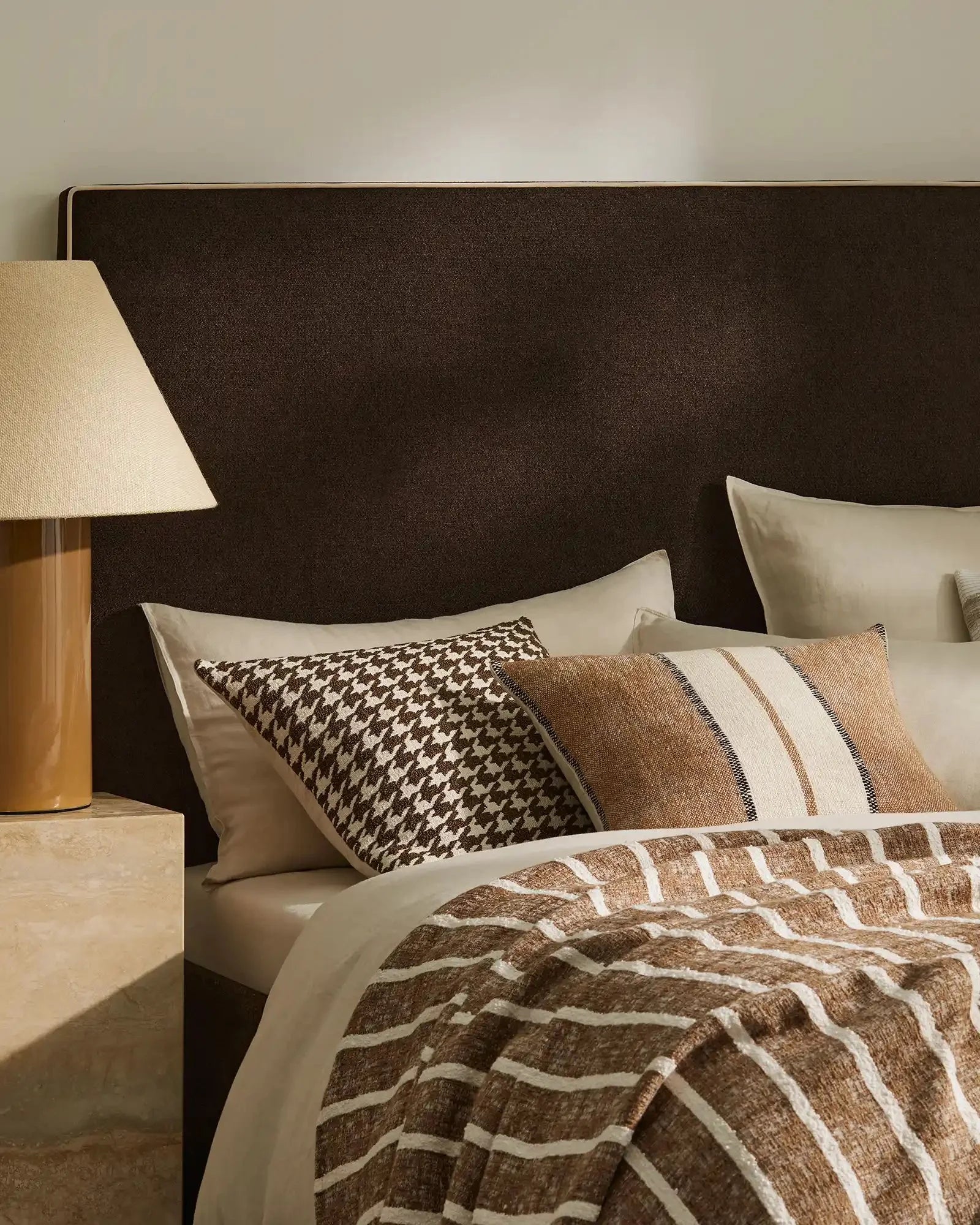 Piazza Throw Hazel - Soft & Cozy Knit Blanket for Home Decor, Living Room, Bedroom - Perfect for Snuggling, Gifts & Winter Warmth