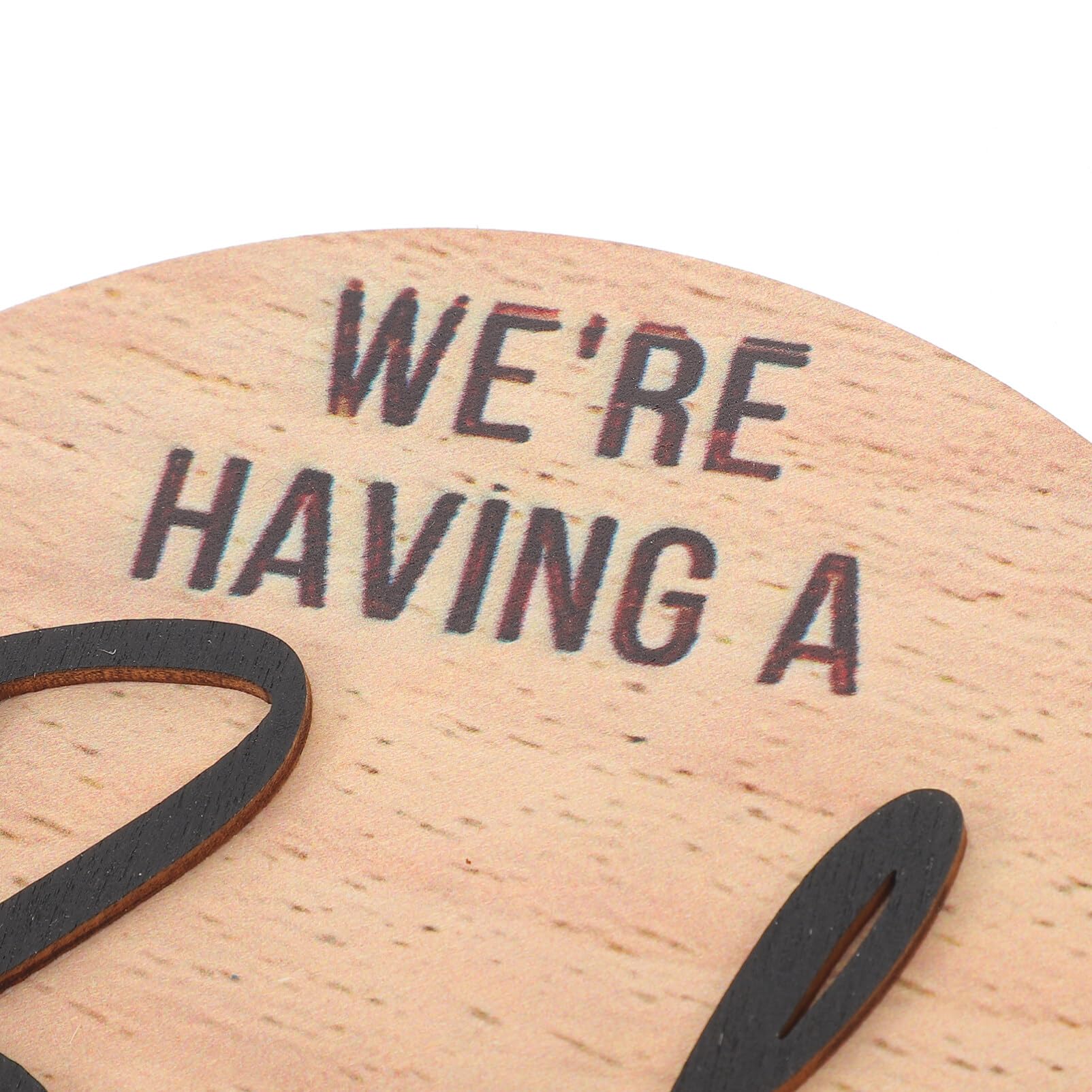 Wooden Baby Announcement Sign - 'We're Having a Baby' Round Birth Announcement Plaque, Newborn Welcome Sign & Photo Prop for Gender Reveal, Baby Shower & Nursery Decor