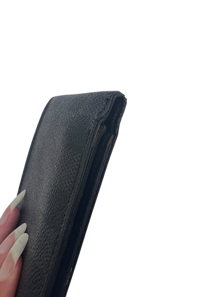 Authentic Louis Vuitton Gray Damier Graphite Men's Wallet - Multiple Card Slots & ID Window - Perfect for Everyday Use, Business Travel & Luxury Gifting