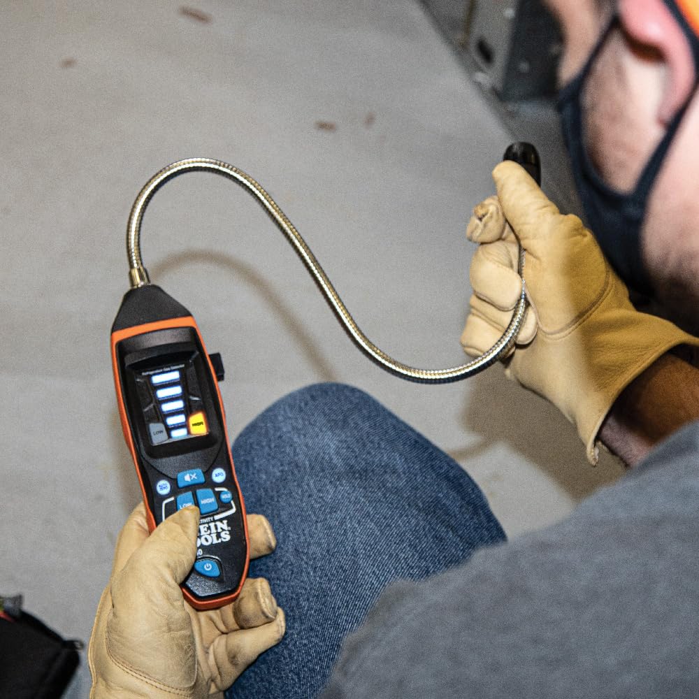 Klein Tools ET160 Refrigerant Gas Leak Detector - CFC, HFC, HCFC & Blends Detection (100 PPM Sensitivity) | HVAC, AC Repair & Automotive Maintenance Tool